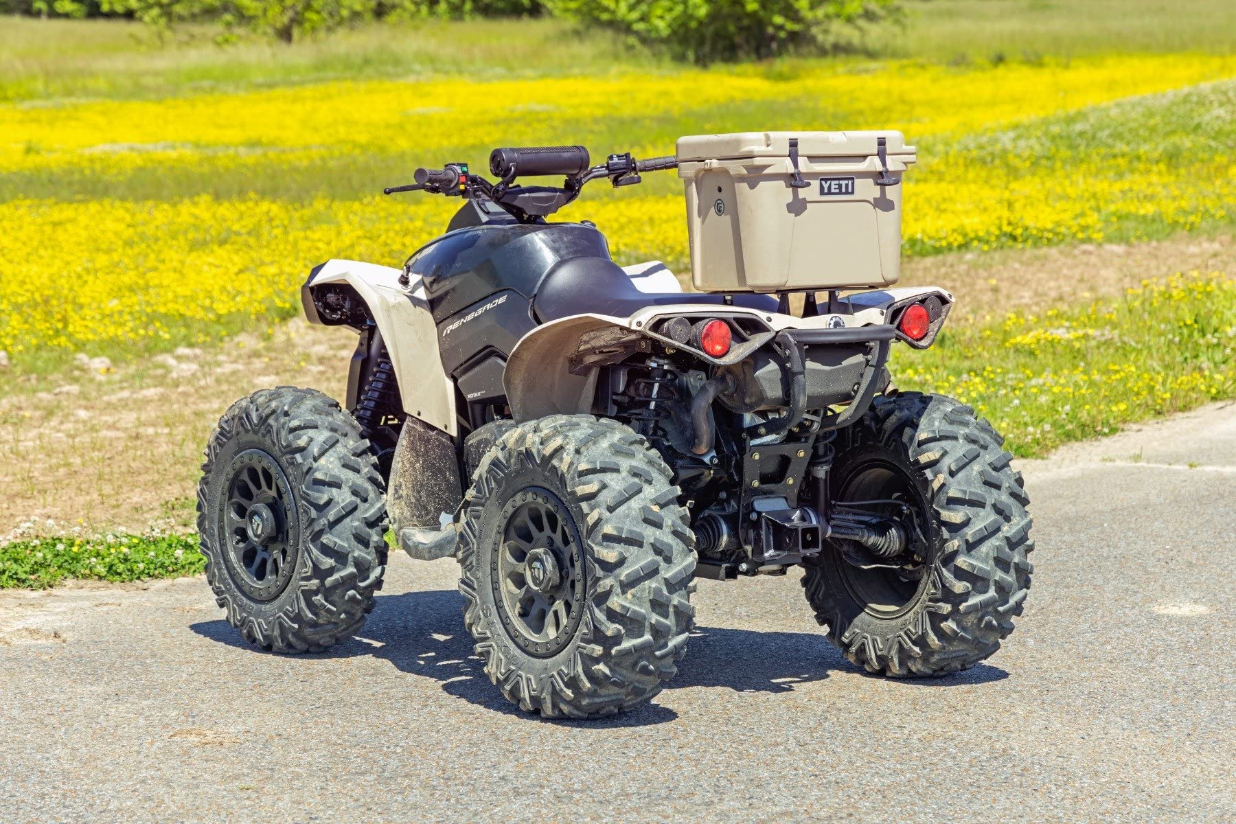 2" Receiver Hitch Rough Country for Can-Am Outlander 570/1000 & Renegade 500/1000 - Heavy-Duty Steel, Bolt-On ATV Hitch for Towing & Accessories