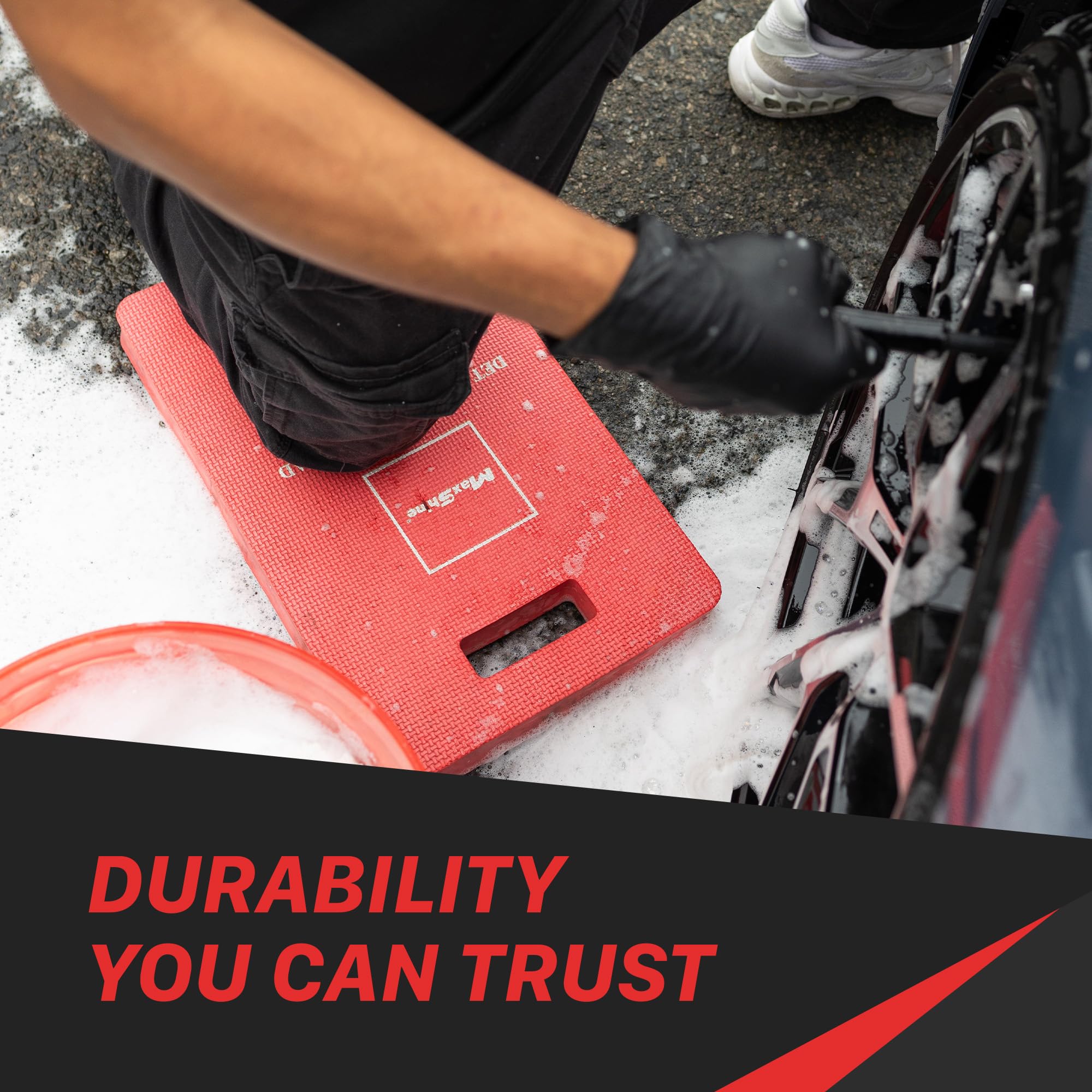 Maxshine Detailing Universal Kneeling Pad – Thick High-Density Foam Pad for Car Detailing – Comfort & Support Provides During Long Detailing Sessions – Durable & Water-Resistant Design