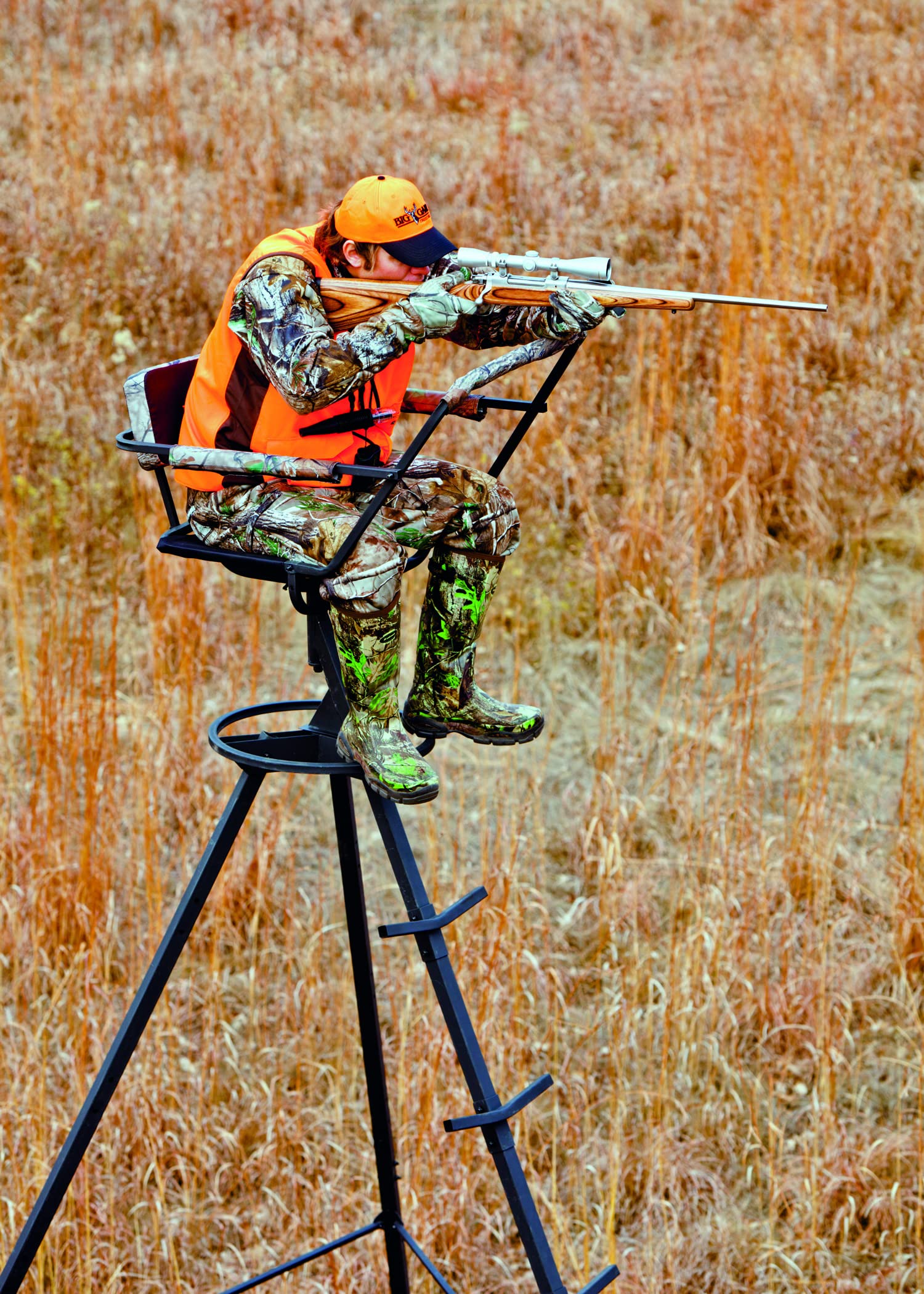 Pursuit Tripod BIG GAME Whitetail Deer Elk Mule Pronghorn Above Hunting Outdoors Padded 360 Degree Rotation 12' Tall Treestand