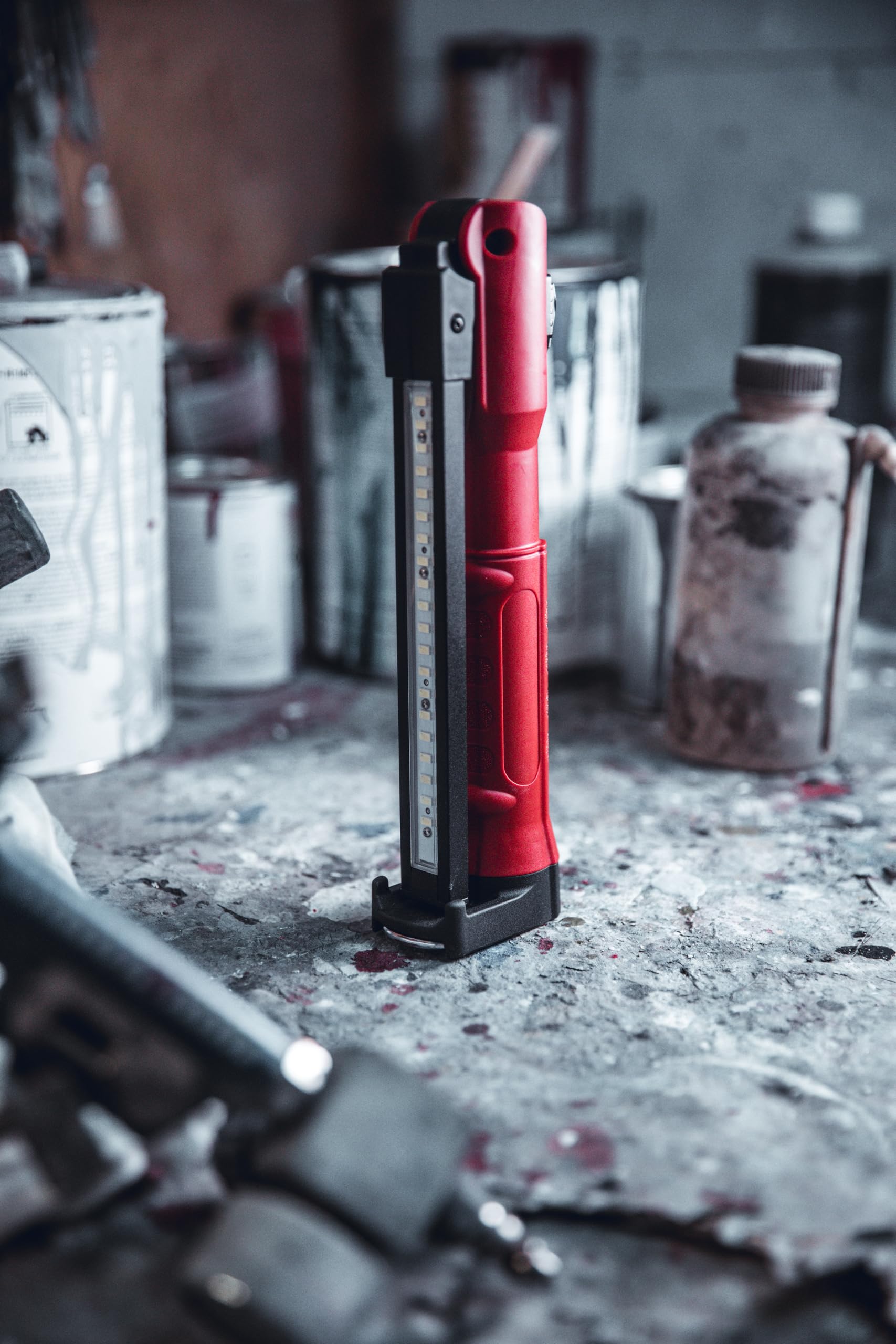 Streamlight Stinger Switchblade 800-Lumen Rechargeable Compact Multi-Function LED Work Light with Color-Rite Technology and AC Charger, Red