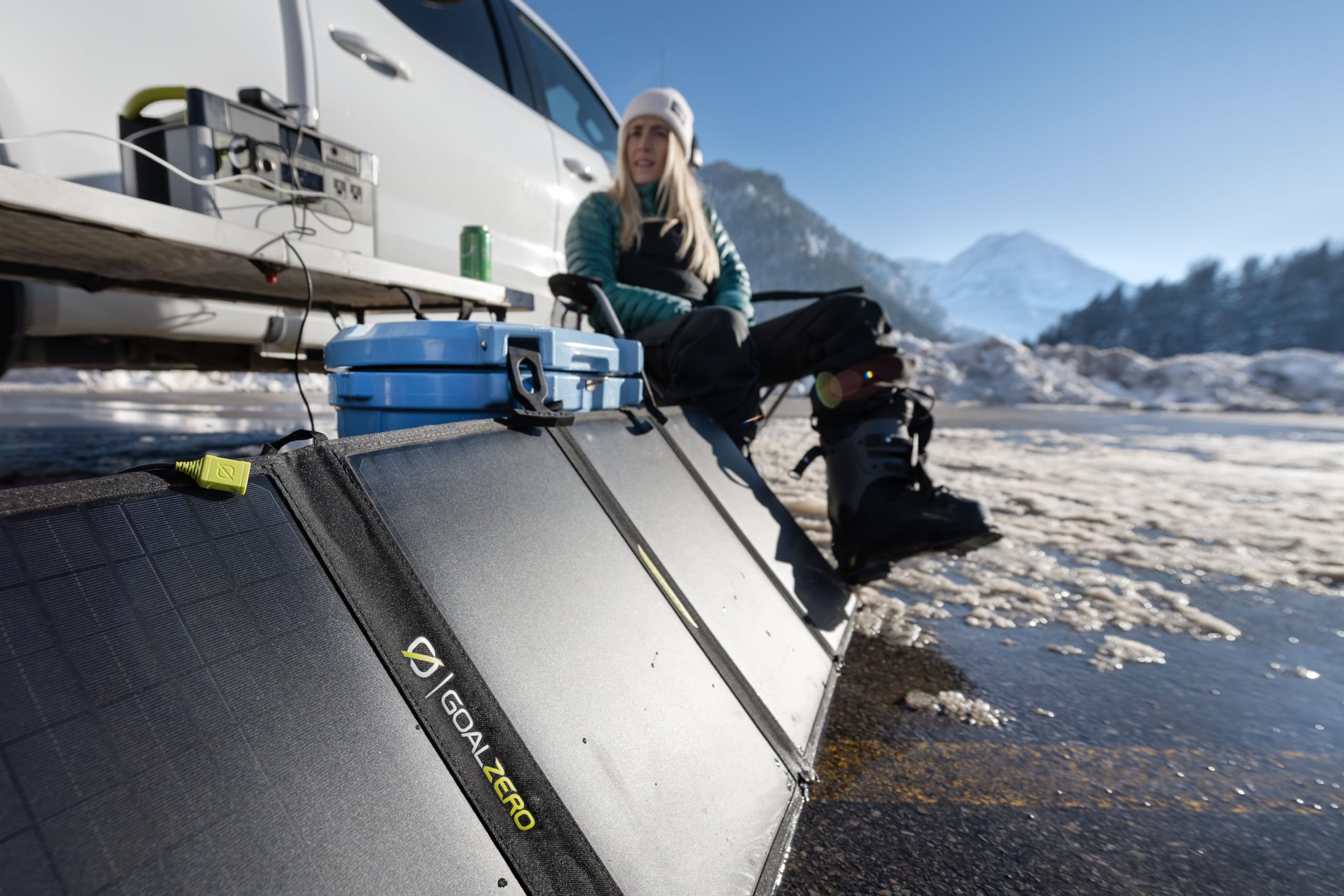 Goal Zero 50 Nomad, Foldable Monocrystalline 50 Watt Solar Panel with 8mm + USB Port, Portable Charger for Yeti Power Generator and Banks. Lightweight 18-22V 50W