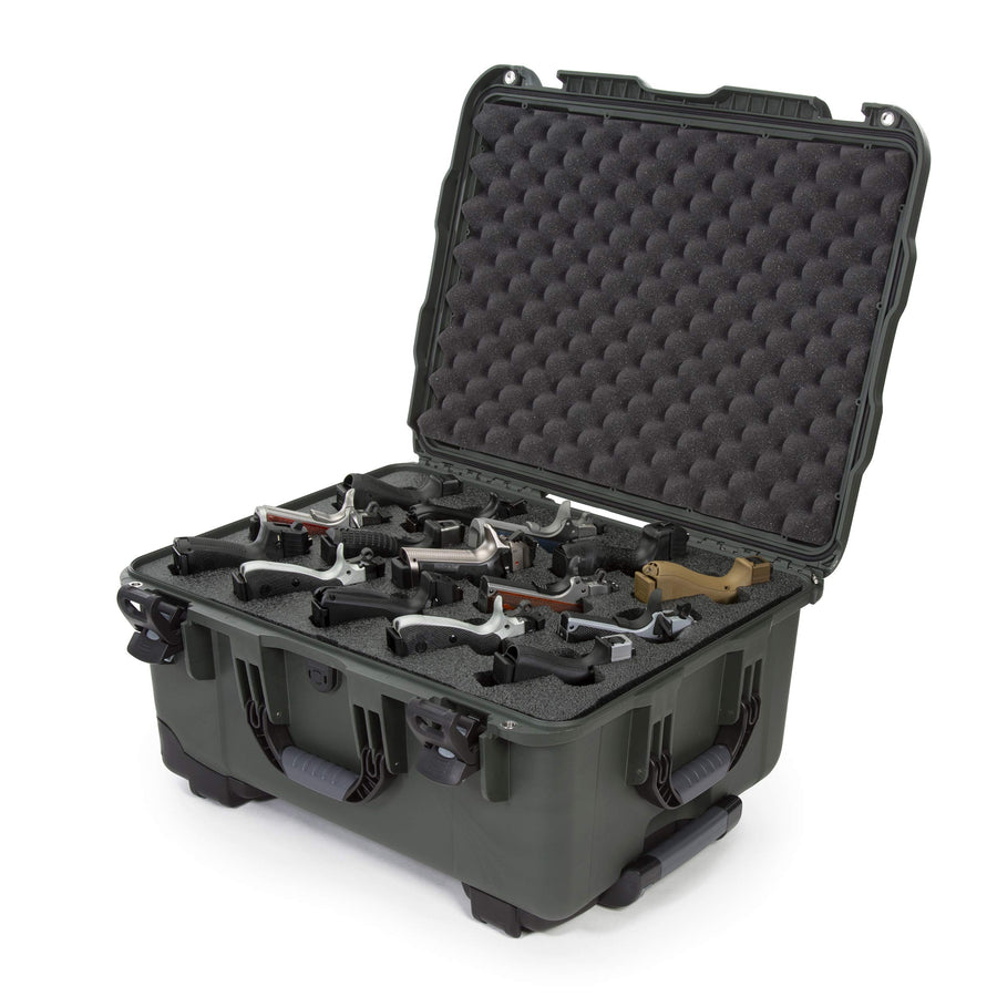 950 Nanuk Waterproof Hard Case for Pistols 15UP w/Wheels - Olive