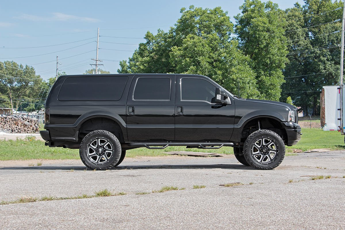 3" Rough Country Suspension Lift Kit for 2000-2005 Ford Excursion 4WD - 487.20