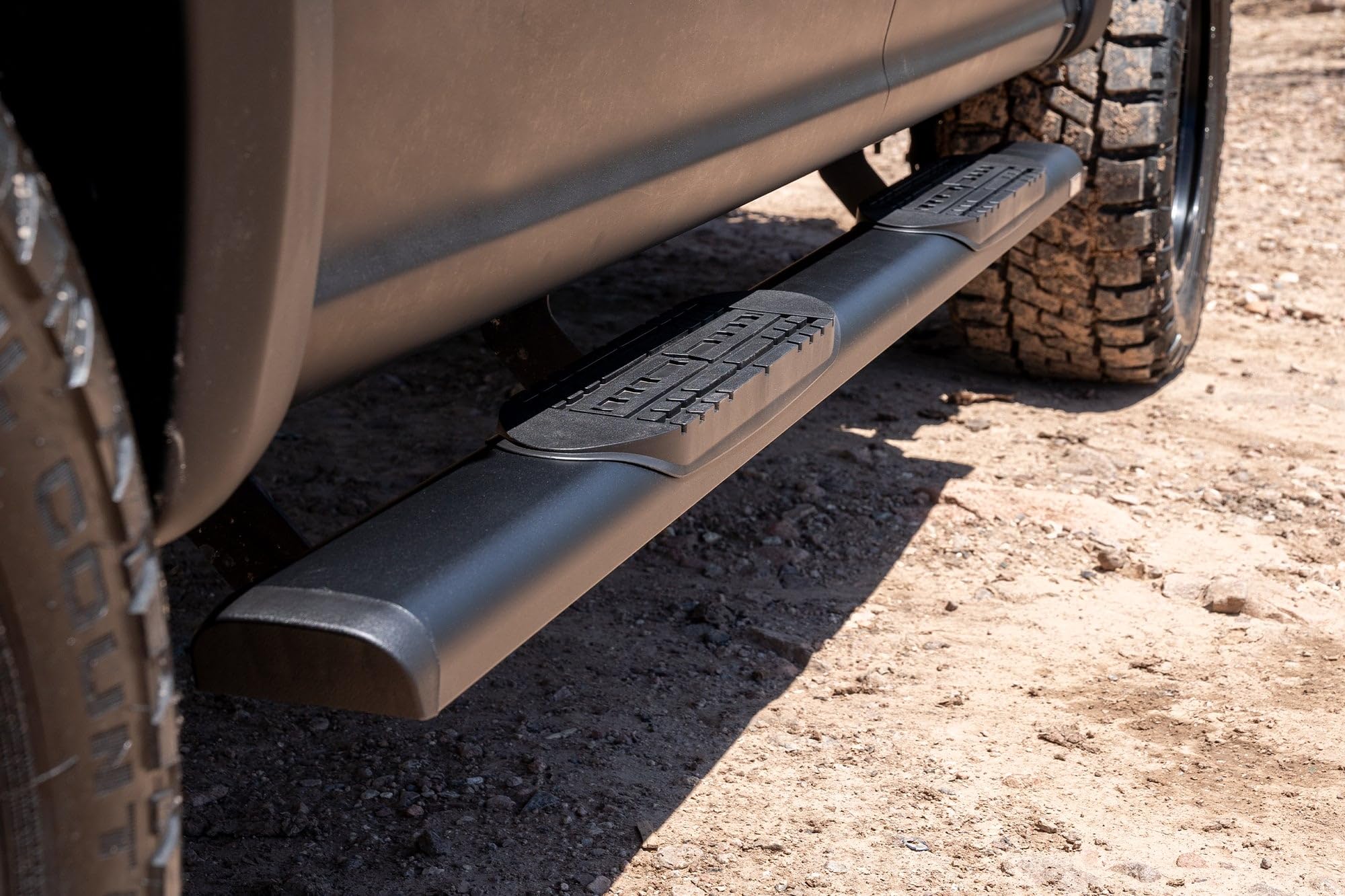 5in Oval Style Raptor Series Running Boards Steps Black Aluminum Compatible with SuperCrew 15-26 F-150 17-26 F-260/F-350 Super Duty