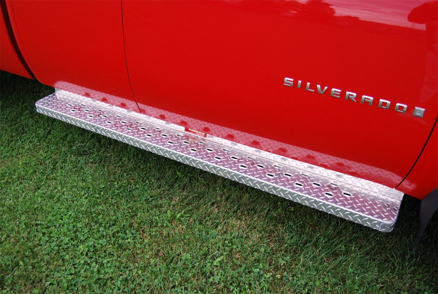 Black Owens (82335G-01 Running Board
