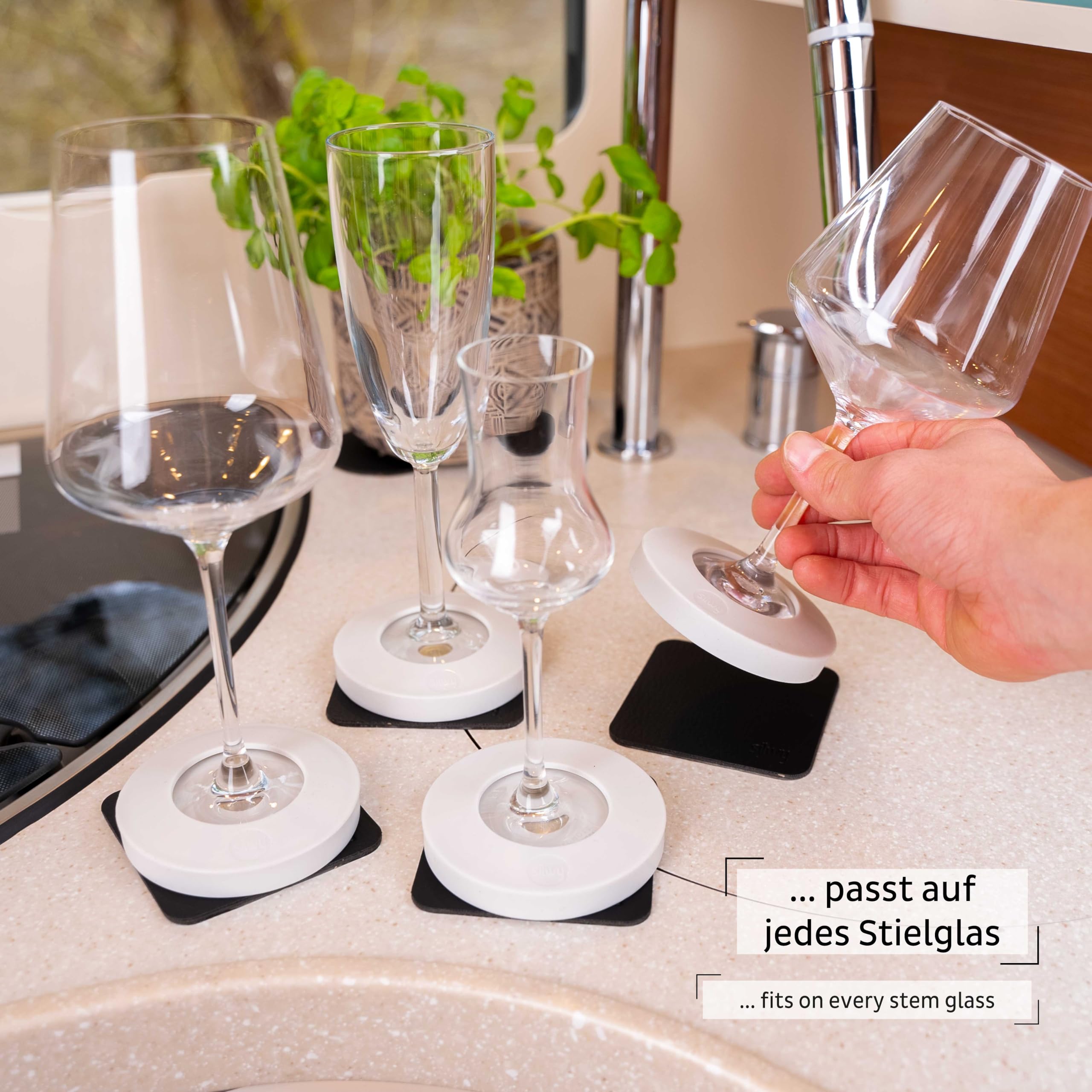 Magnetic Adapter silwy® for Stem Glasses with Metal Nano-Gel Pad – Retrofit Magnetic System for Wine Glasses, Champagne Flutes, and Pilsner Glasses – Includes 1 Magnetic Sleeve & 1 Pad