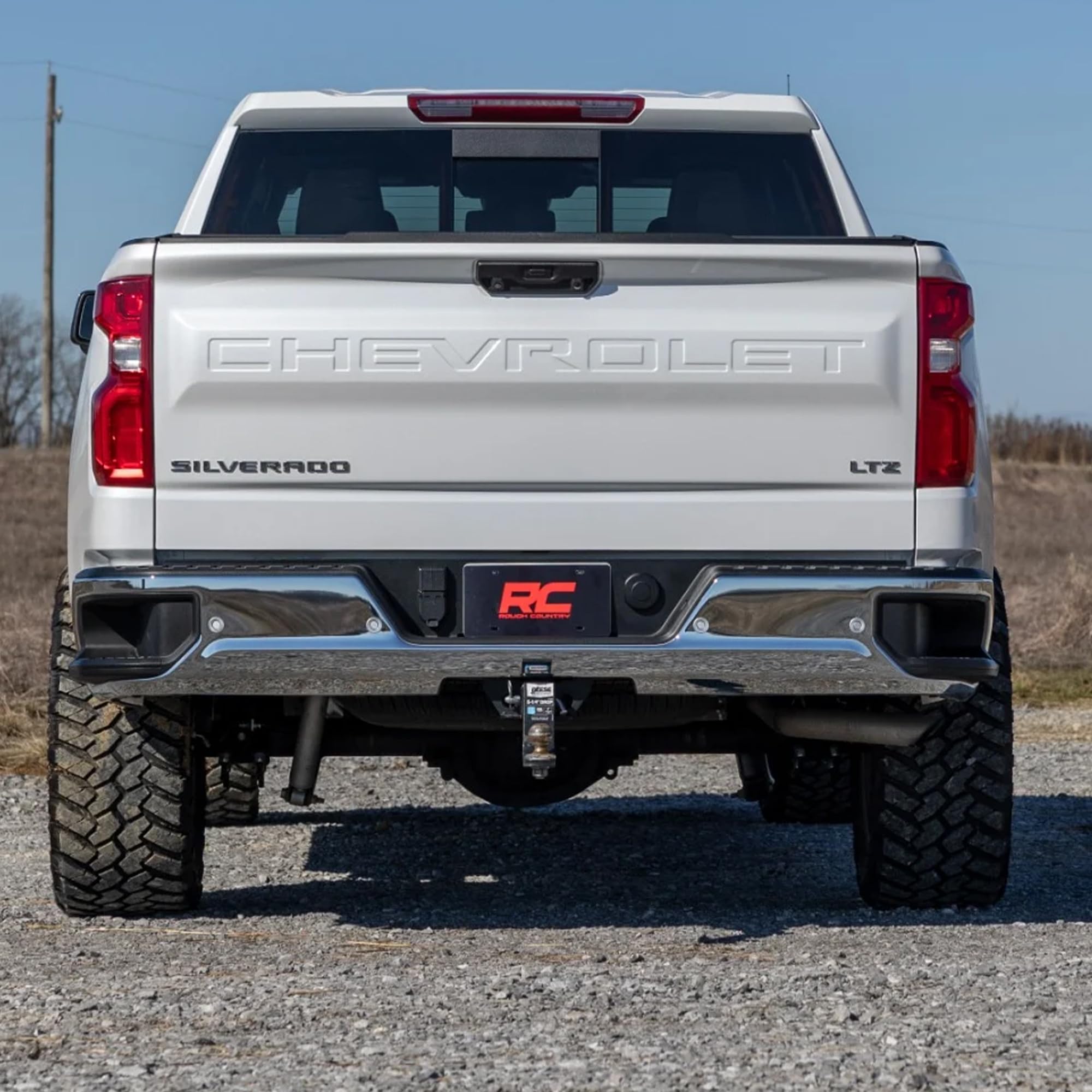 3.5" Rough Country Vertex/V2 Lift Kit for 22-24 Chevy Silverado 1500-28257RED