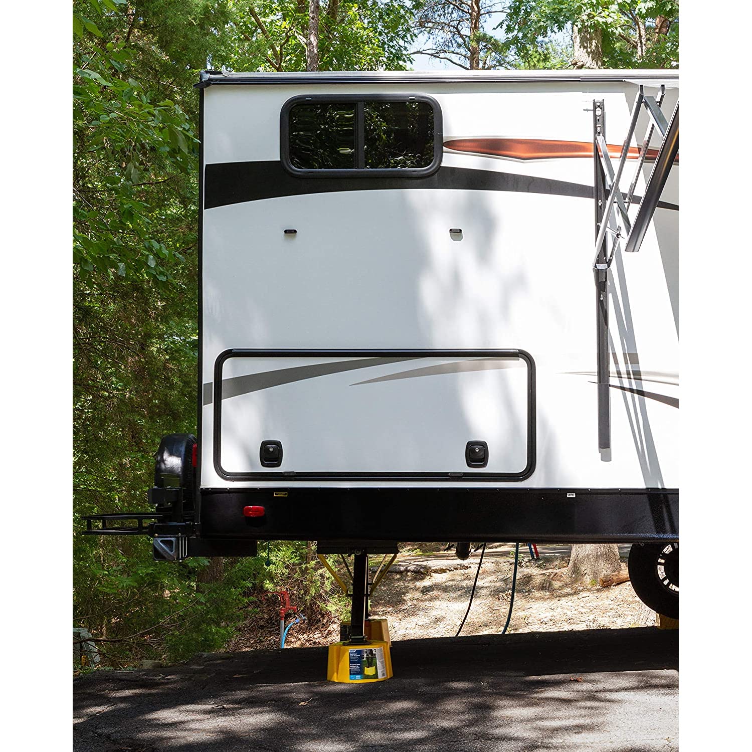 Yellow Camco Stabilizer Jack Support - A Sturdy, Durable Surface for Stabilizer Jacks | Offers 7" of Lift| Constructed with Durable UV Resistant Material - (44424)