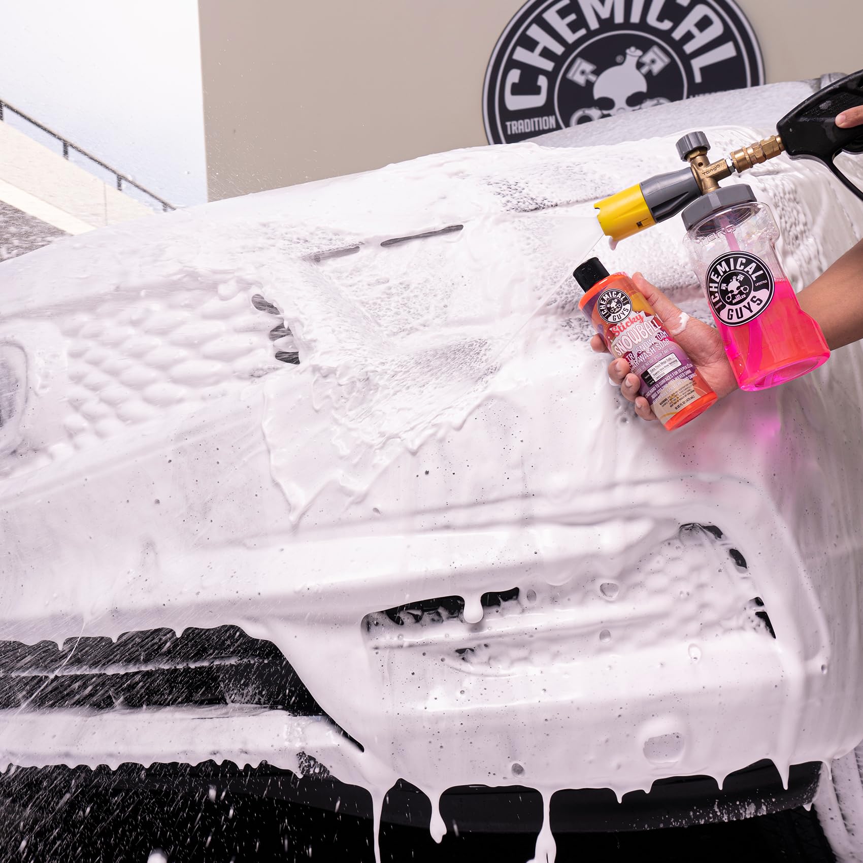 Chemical Guys Sticky Snowball CWS21516 Ultra Snow Foam Car Wash Soap (Works with Foam Cannons or Bucket Washes) Safe for Cars, Trucks, Motorcycles, RVs & More 16 fl oz, Cherry Scent