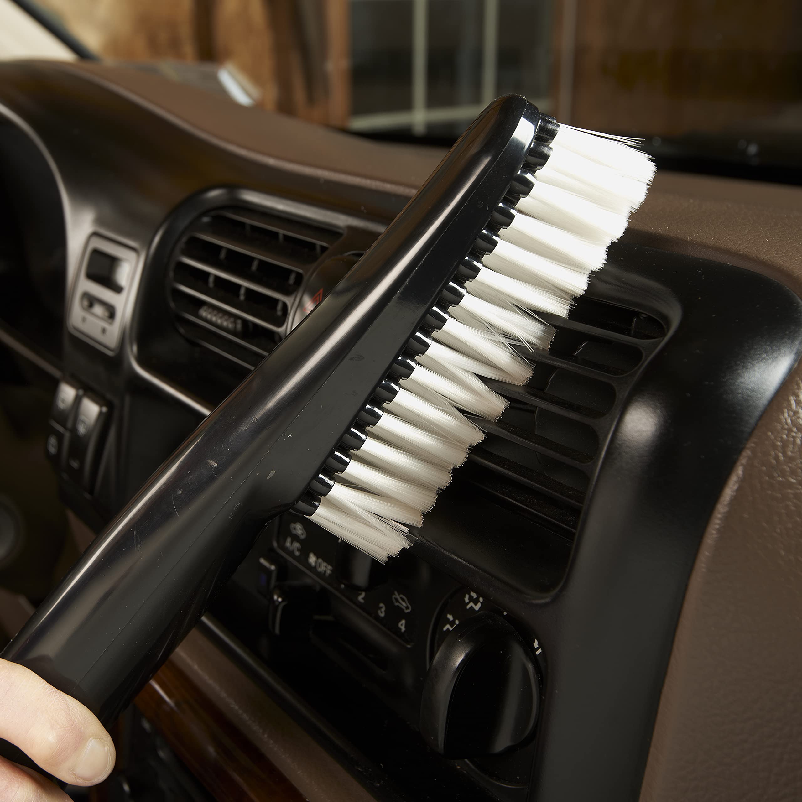 1.25 Inch Diameter Shop-Vac Soft Auto Brush, Black Nylon Bristles Ideal for Cleaning Vehicle Interiors, Dashboards, and Upholstery