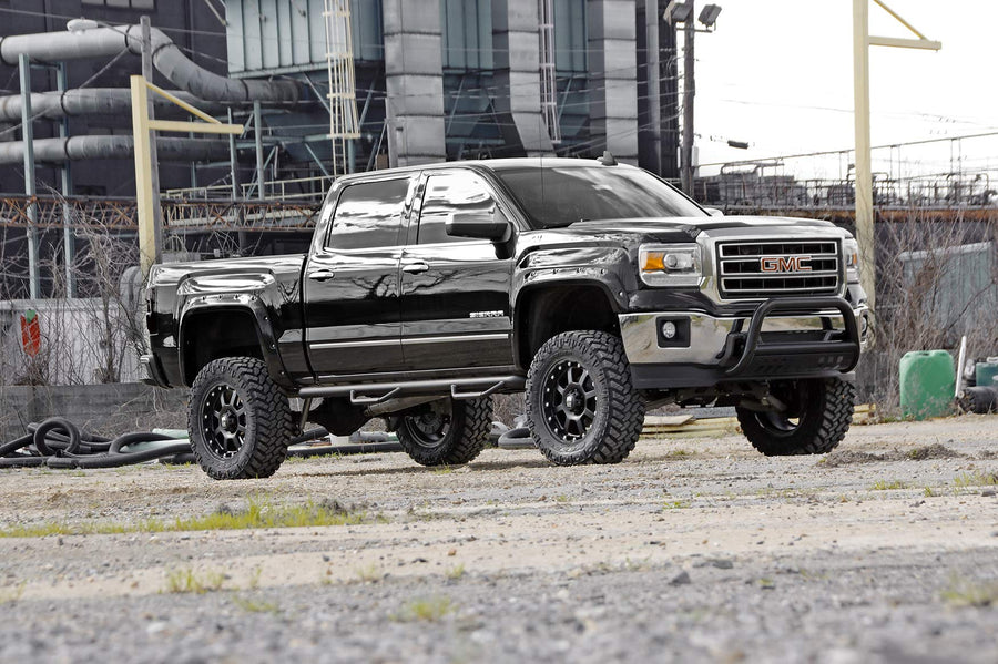 5" Lift Kit Rough Country w/N3 Struts for 2014-2018 Chevy/GMC 1500 4WD - 22434