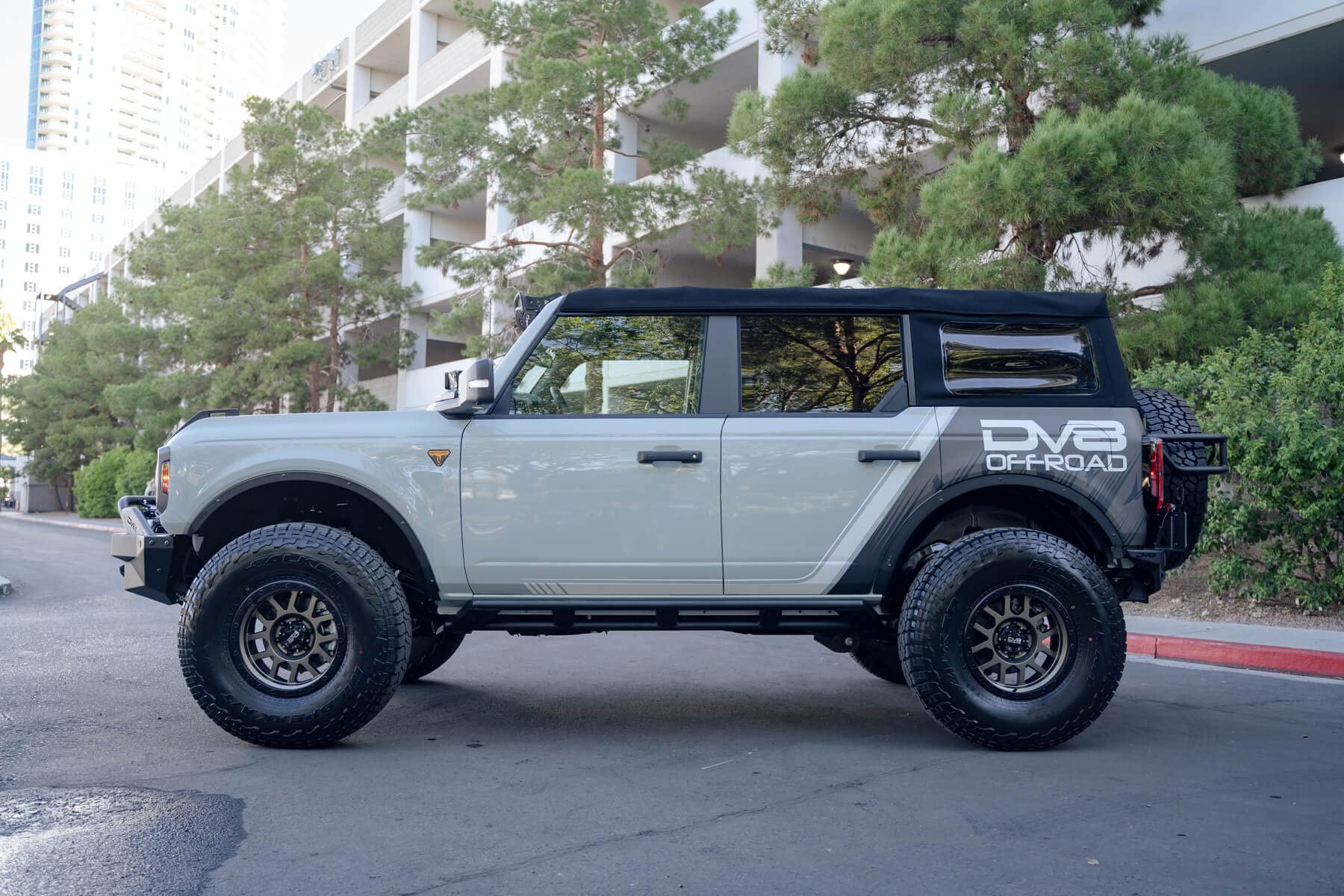Rock Sliders FS-15 Series for 2021-2024 Ford Bronco | Ladder Design | Protects Frame and Undercarriage | Plated Ends | Black Finish | DV8 Offroad