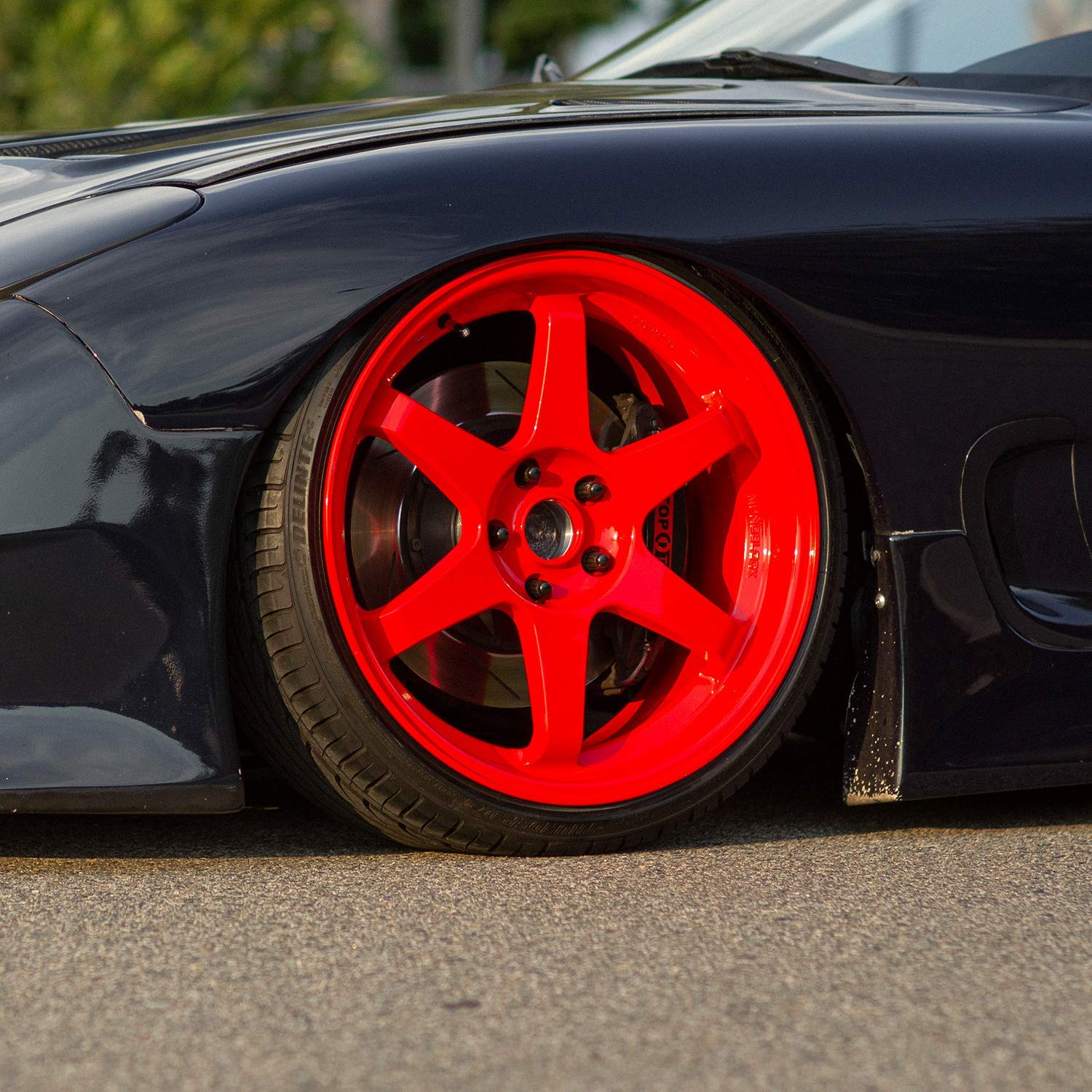 Sprayable Superwrap Vinyl Wrap for Wheels & Accessories - 11oz Spray Can/Paint - High Gloss - Maranello Red (Requires a White Base Coat)