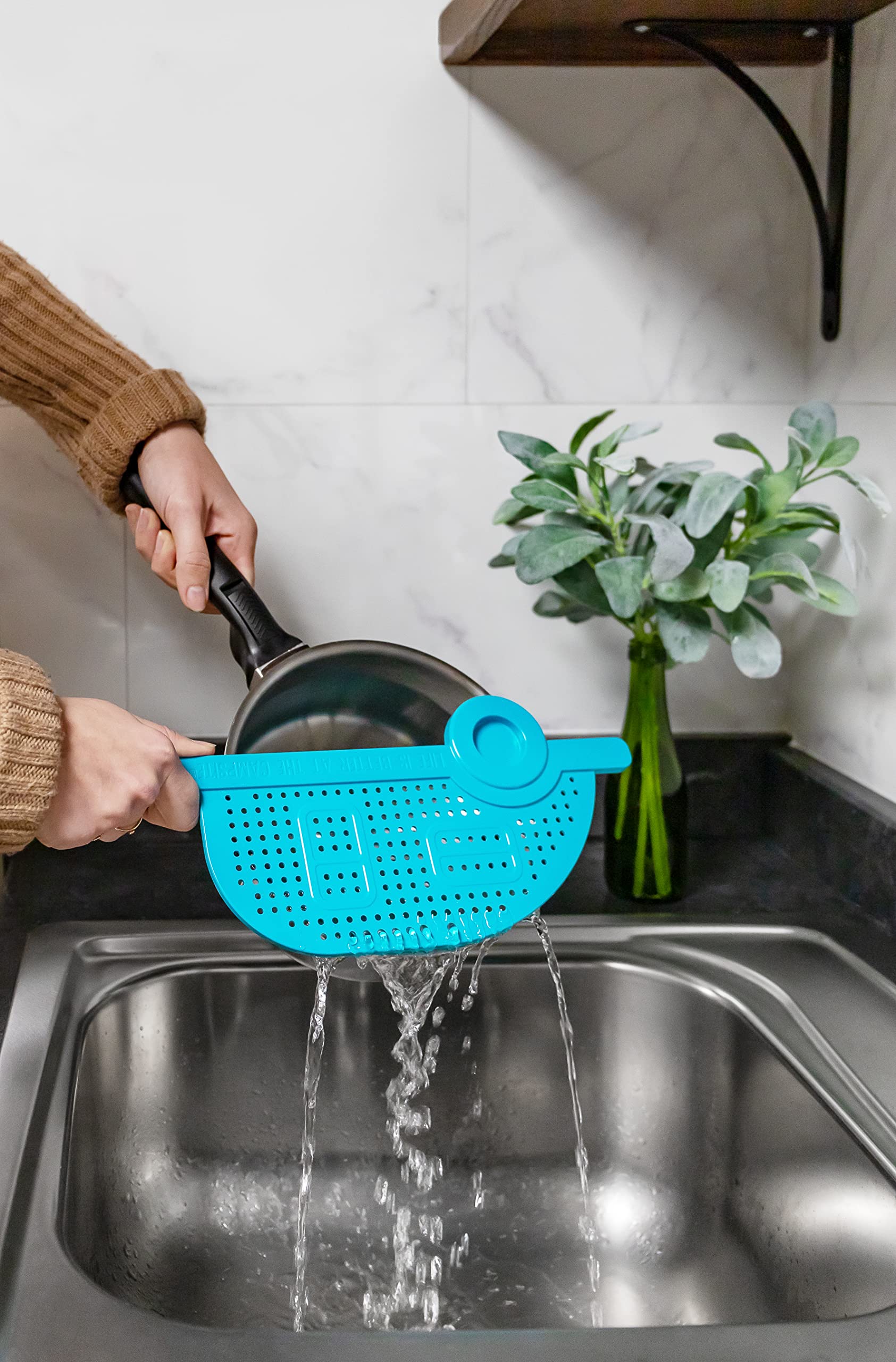 RV-Shaped Pot Drainer Camco Life is Better at The Campsite | Features a Handle for Safe and Easy Draining, an Easy-to-Clean Durable Teal Design, and is Dishwasher Safe (53385)