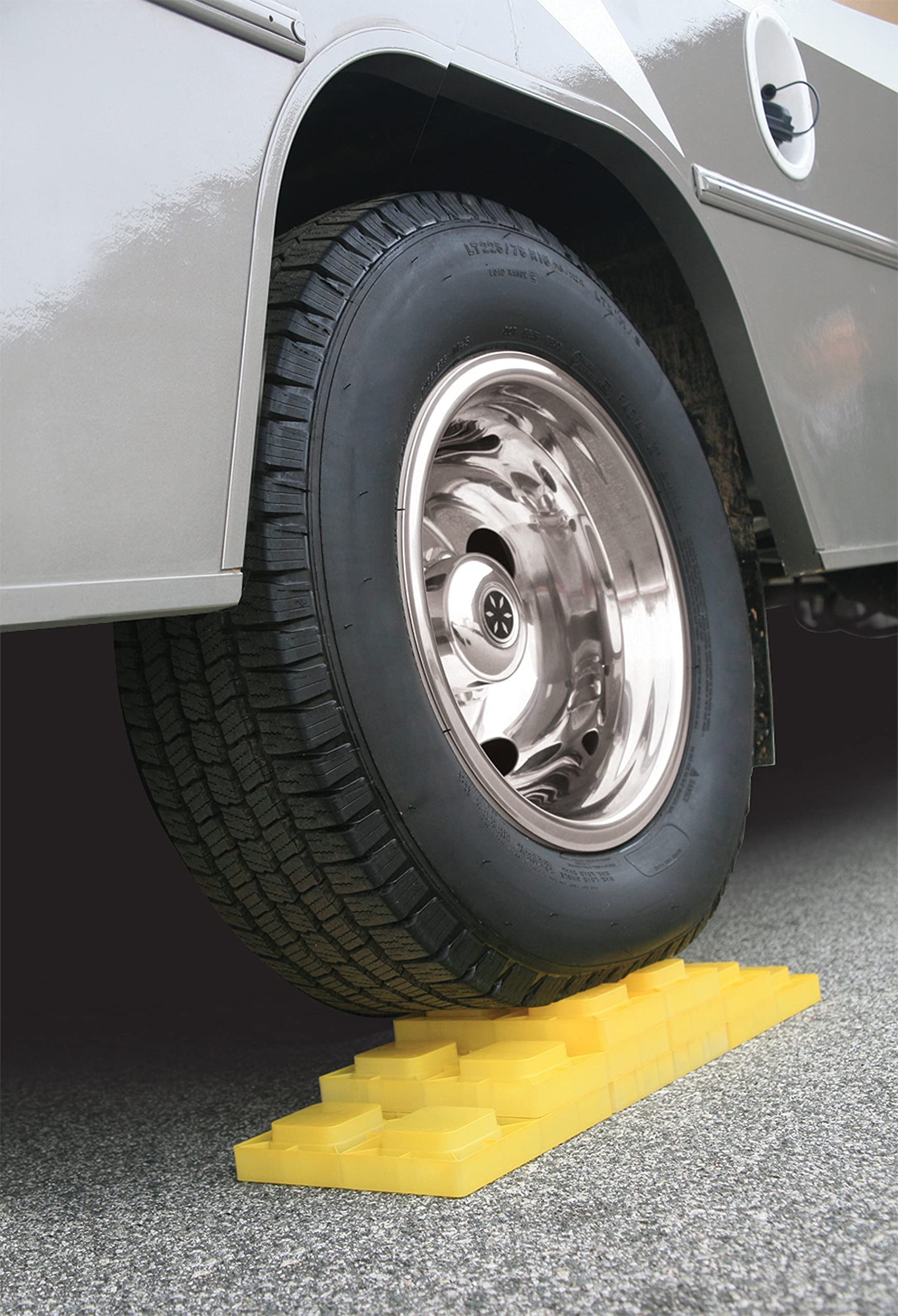 Heavy Duty Camco Leveling Blocks | Ideal for Leveling Single Wheels, Double Wheels, Hydraulic Jacks, Tongue Jacks, and More | Yellow | 10-Pack (44505)