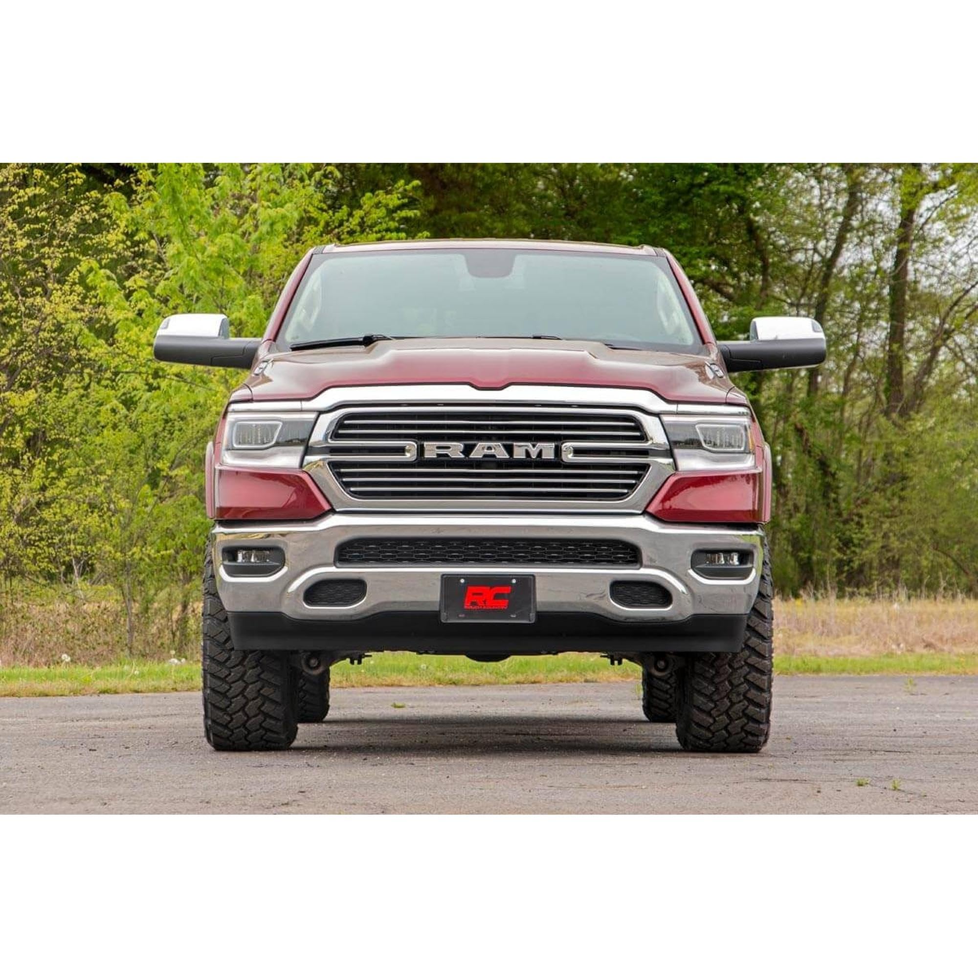 3.5" Rough Country Lift Kit w/N3 Struts & Shocks for 19-24 Ram 1500-31431RED