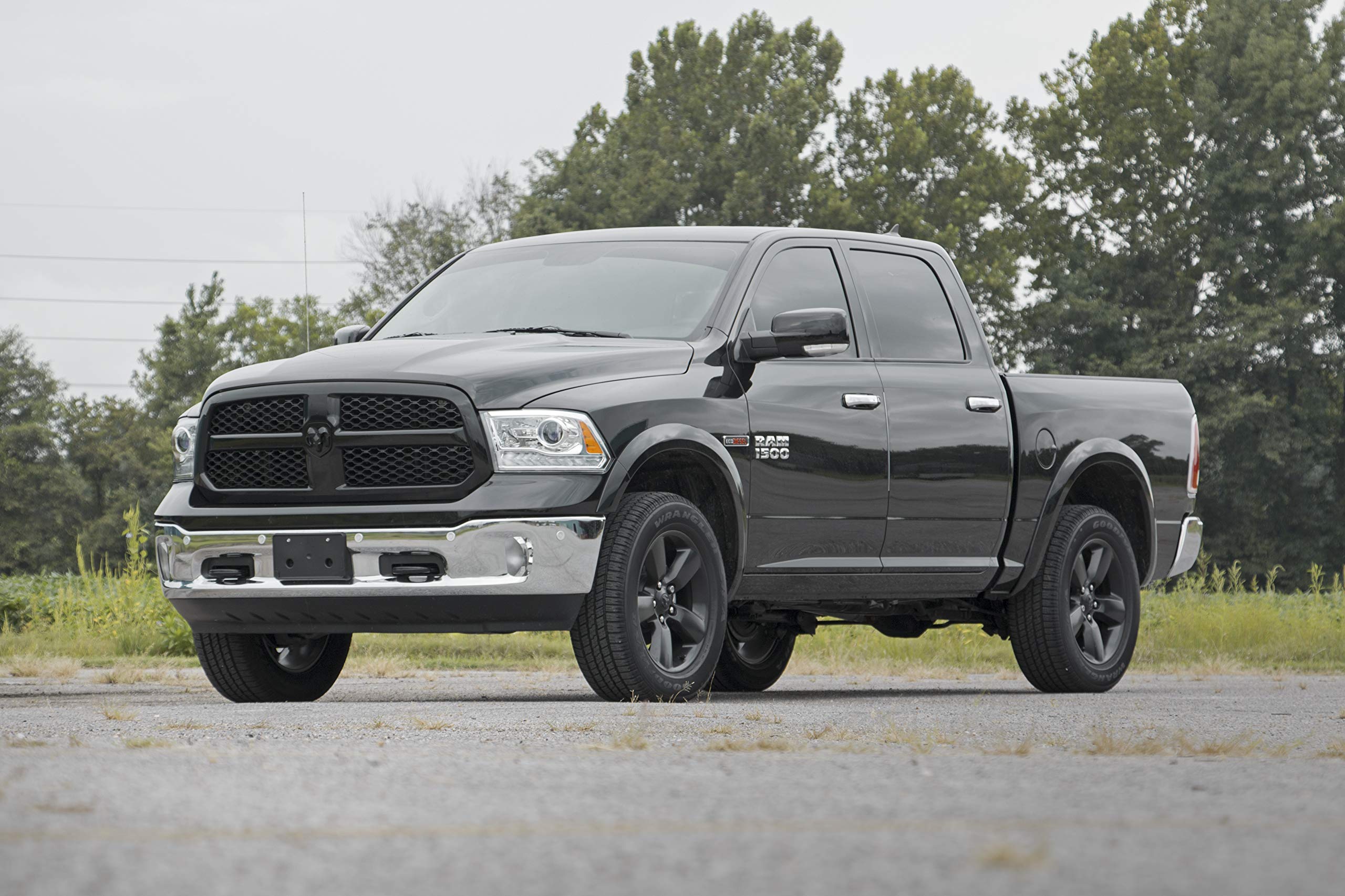 1.5-2" Rough Country Leveling Kit for 2002-2005 Ram 1500 4WD - 3592
