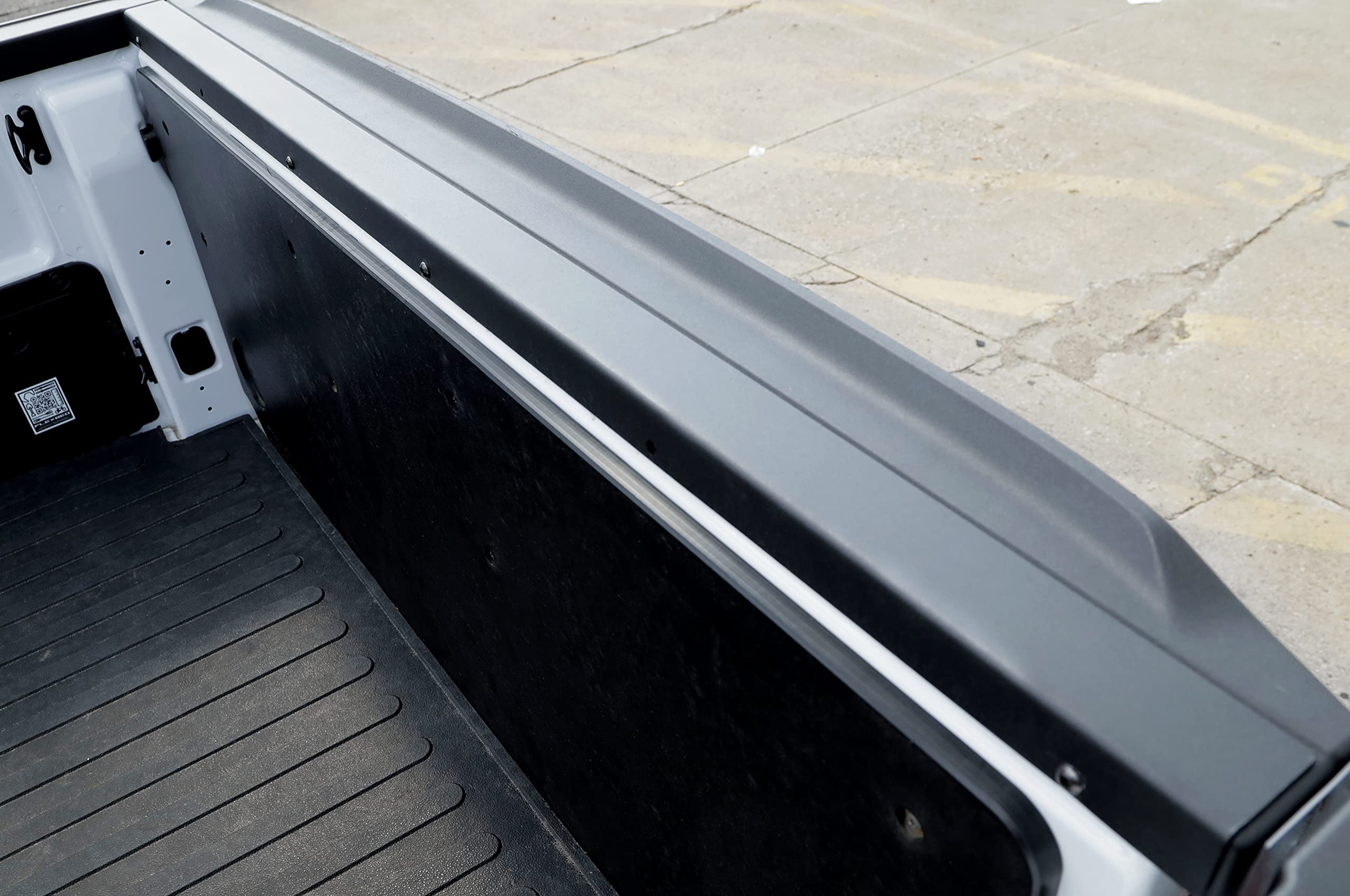 Dee Zee Tailgate Protector DZ3127TB Ford Maverick 2022+