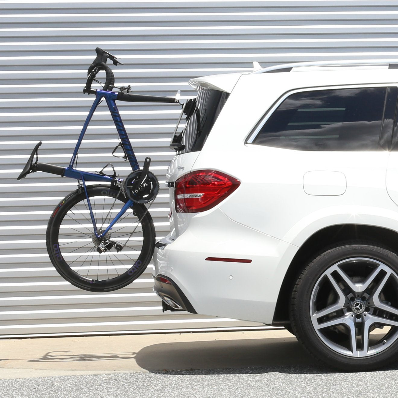 Single SeaSucker Talon Bike Rack for Cars - USA Made Racks - SUV, Sedan, Hatchback, RV, BMW, Honda, Tesla, Mazda and Every Other Car – No Hitch Mount, 100% Safe, Zero Damage, Travel-Friendly Carrier