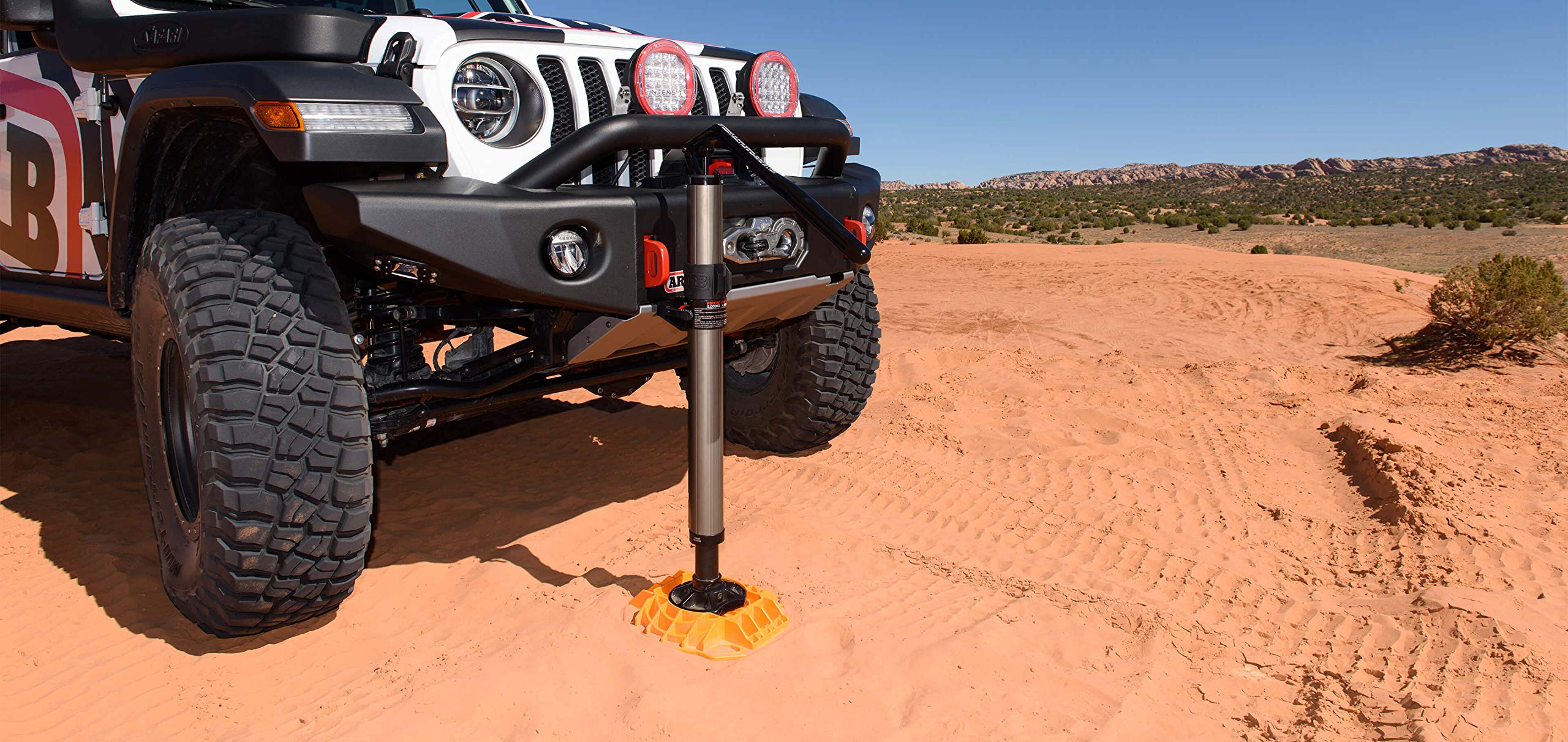 ARB 1060001 Jack 48" Powerful Hydraulic Lift Recovery Jack, in a Low Profile, Ready for Heavy Lifting, Built Tough with Aircraft Grade 6061 T6 Aluminium