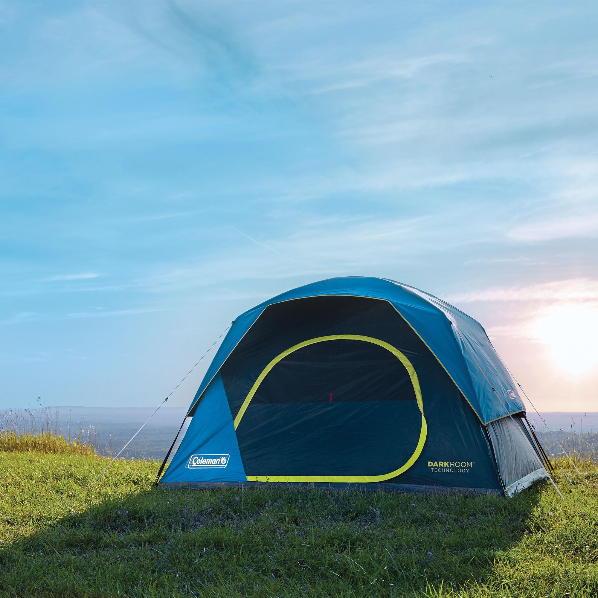 Coleman Skydome 6-Person Dark Room Tent with Rainfly, 5 Minute Setup, Blocks 90% of Sunlight, 20% More Headroom Than Traditional Tents