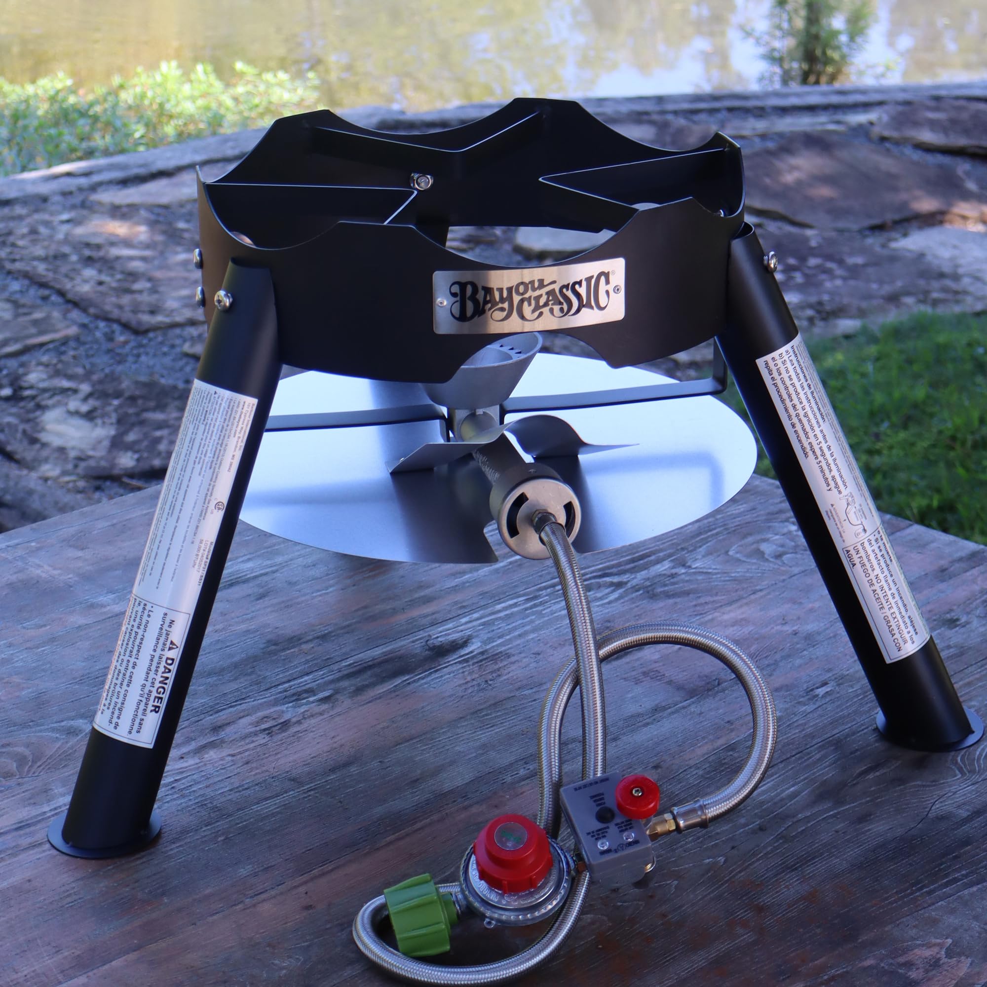 Bayou Classic 14-in Classic Turkey Cooker SP31 Specifically Designed to Fry Turkeys