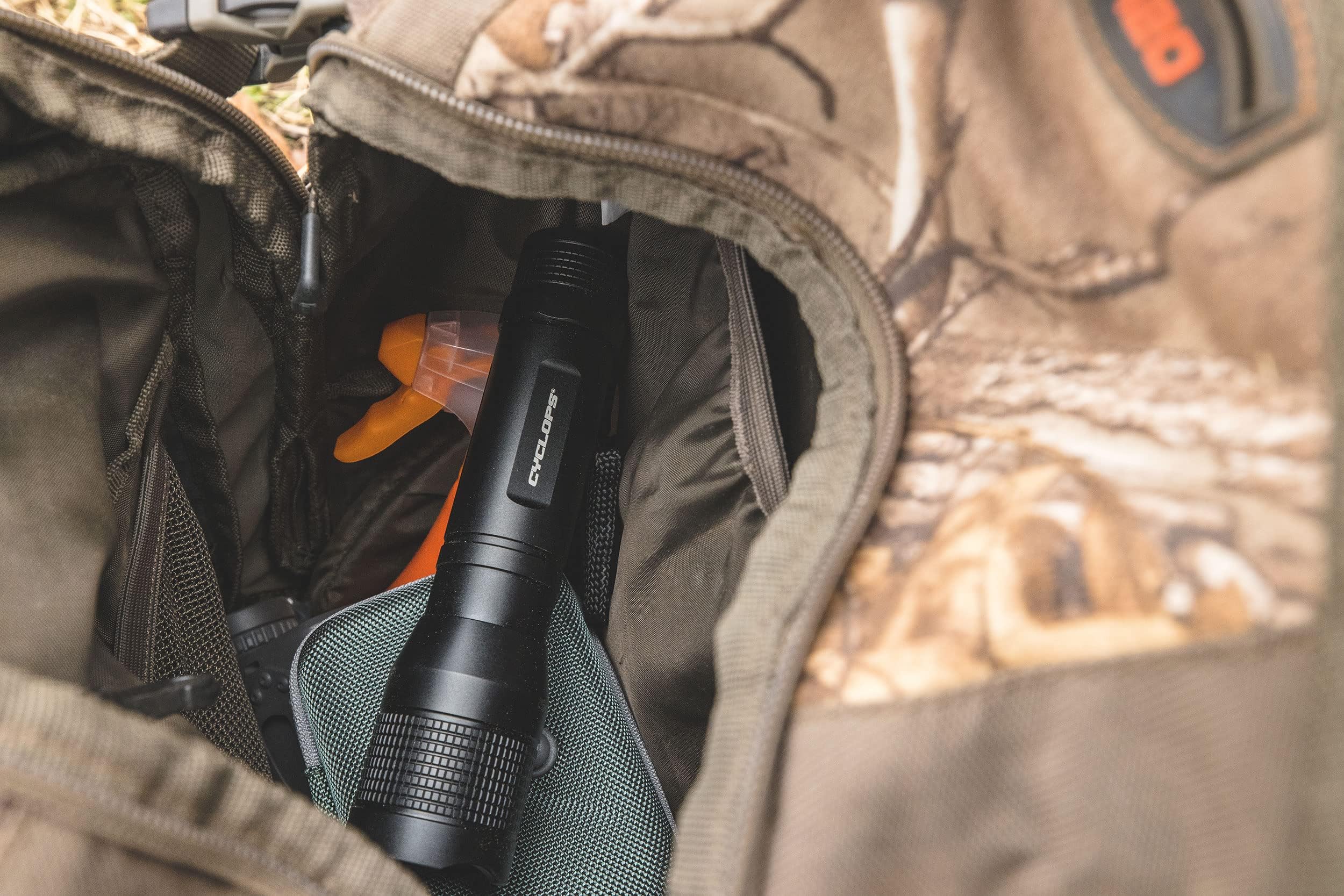 Handheld Cyclops Aluminum TF-800 Lumens Tri-Mode Illumination Tactical LED Pocket Flashlight for Camping, Hiking, Emergency