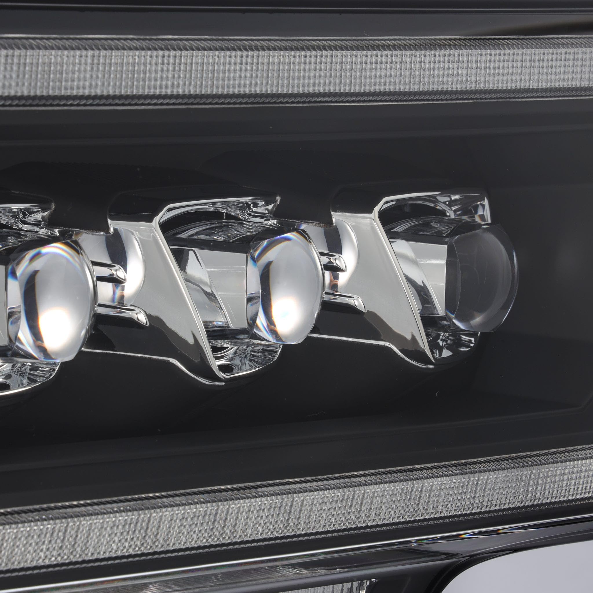 880553 AlphaRex USA Nova Series Projector Headlights fits Ram 2500, Clear