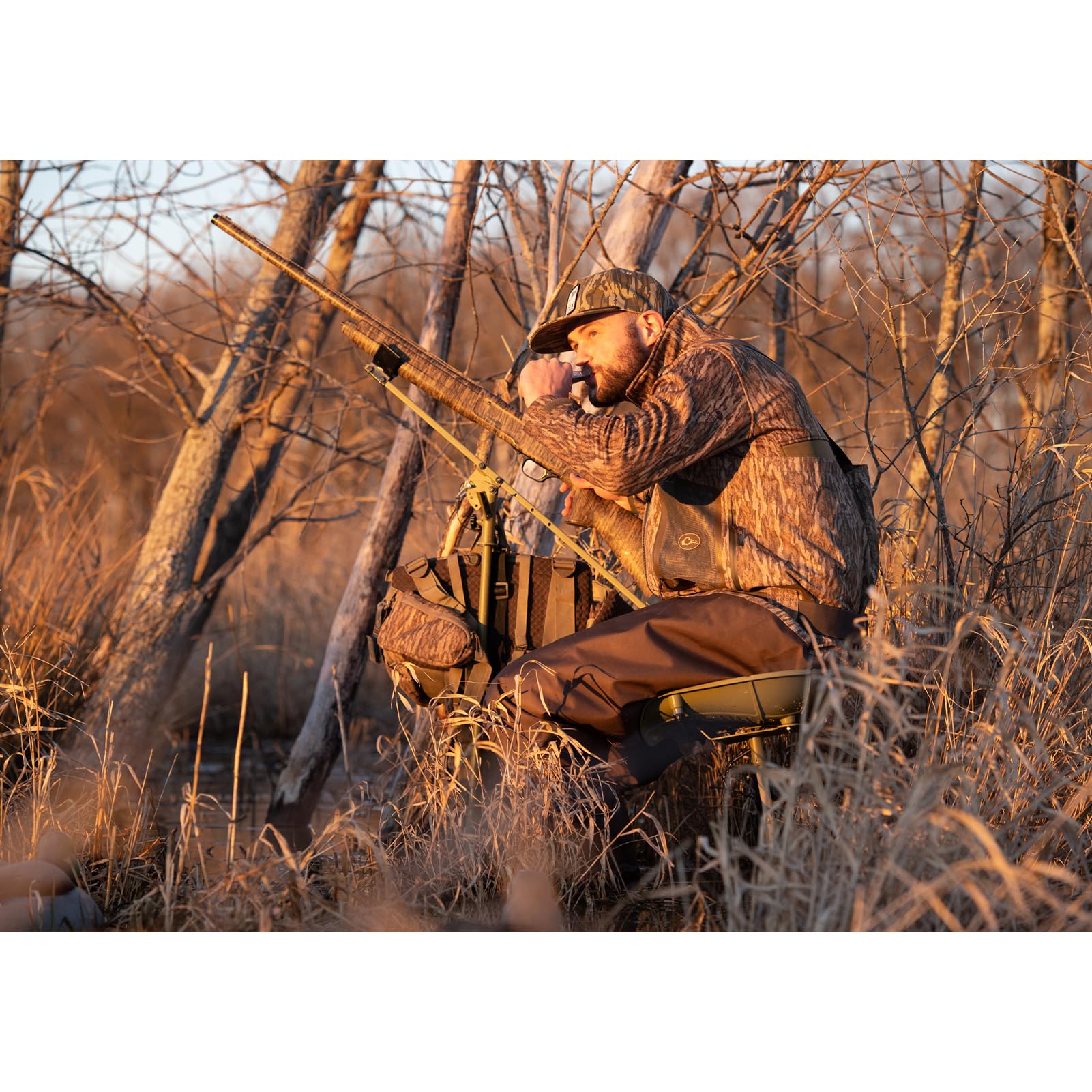 Ultimate Gun & Gear Stick AVIAN-X For Waterfowl Hunting - Lightweight Durable Solid Stable Adjustable OD Green Powder-Coated Stick with Carry Strap