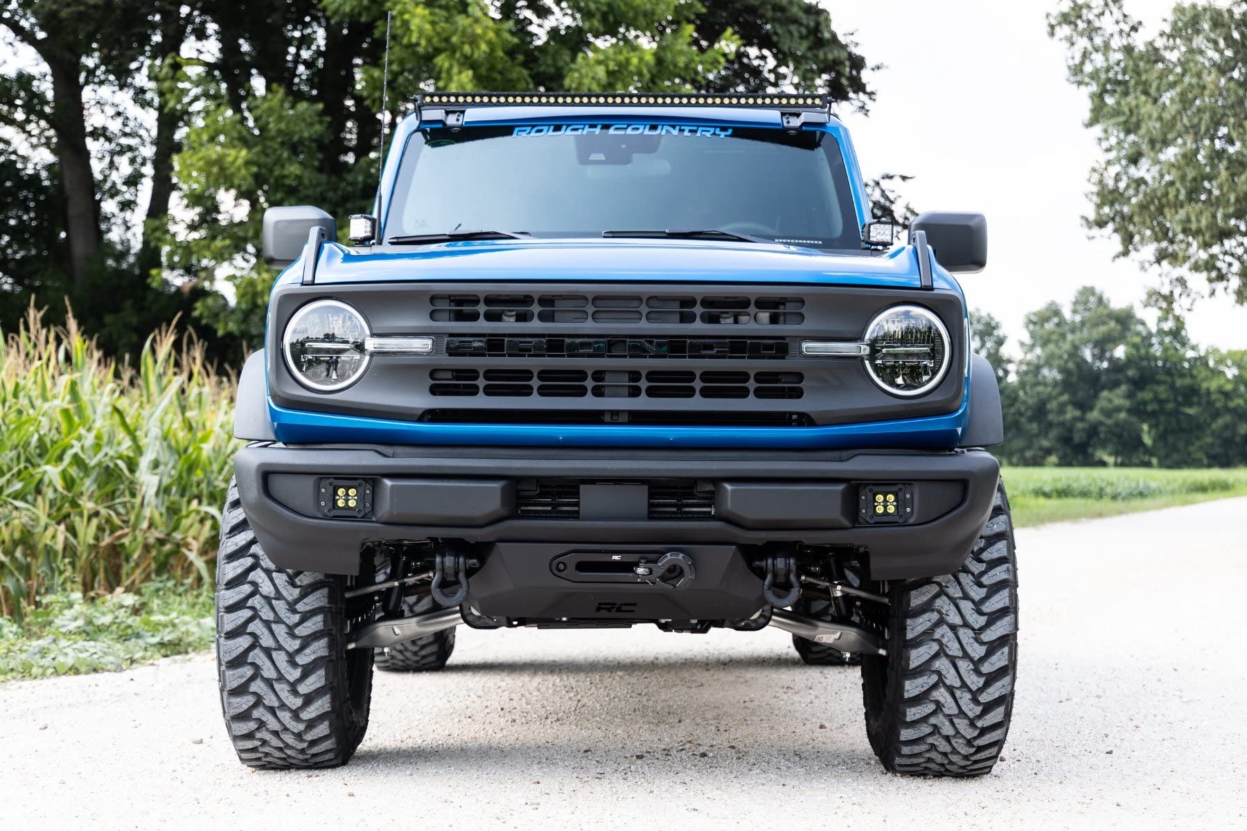 Hidden Winch Bumper Rough Country w/12000S Winch for 21-24 Ford Bronco - 51059