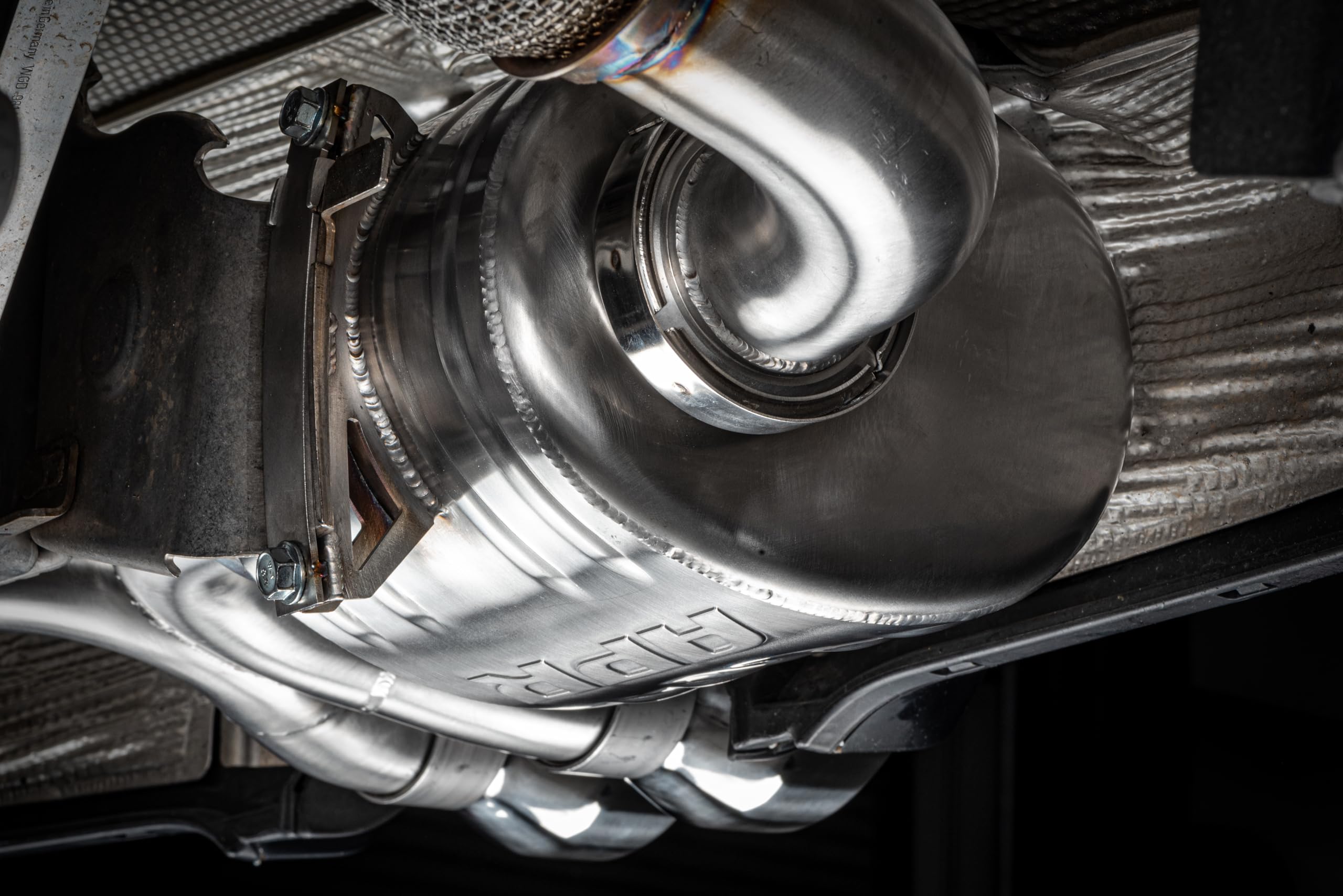 APR Optional Muffler CBK0028 Left Side APR CBK0024 Cat-Back