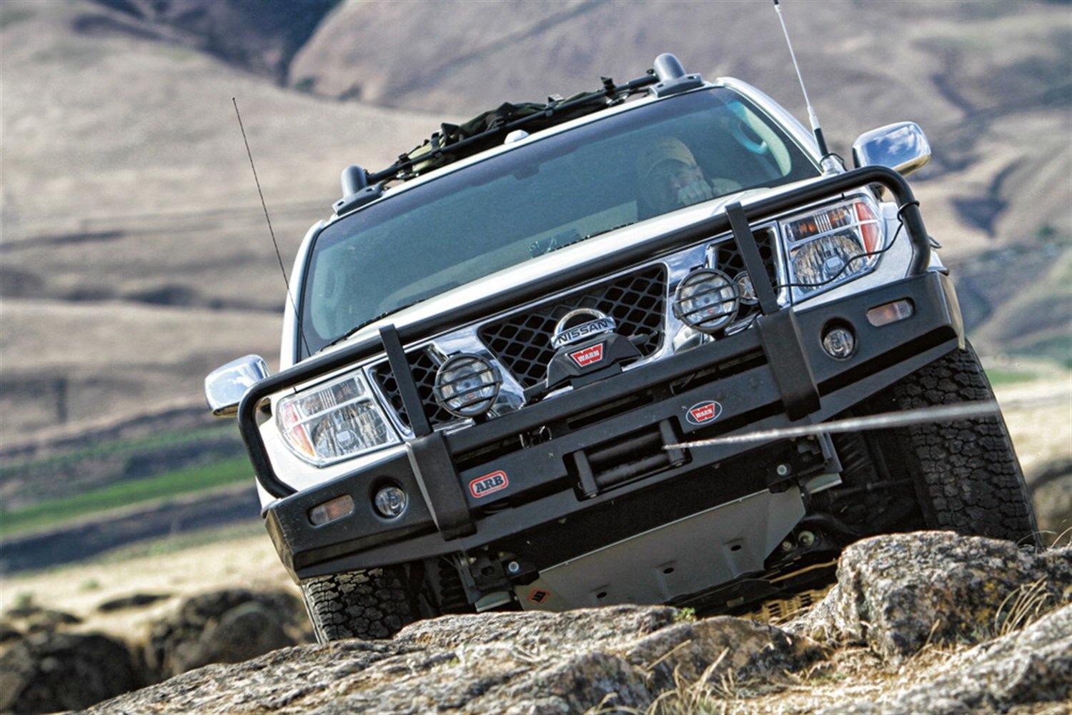 ZEON 8 Warn Winch with Wire Rope - 8000 lb. Capacity