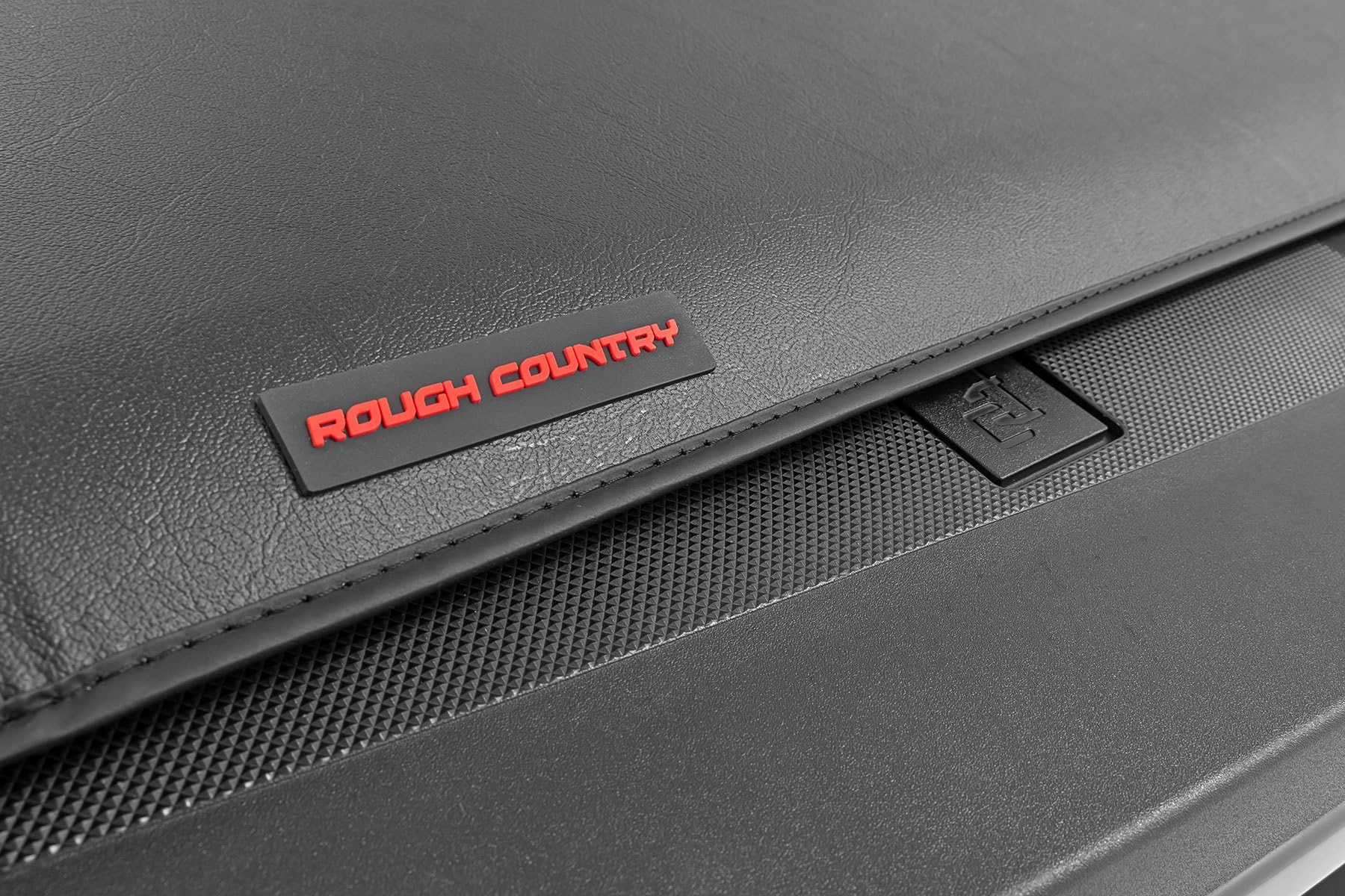 Rough Country Soft Roll-Up Truck Bed Cover for Lightning, Ford F-150 & Raptor (2015–2026) – Fits 6'7 Bed, Low-Profile All-Weather Tonneau Cover
