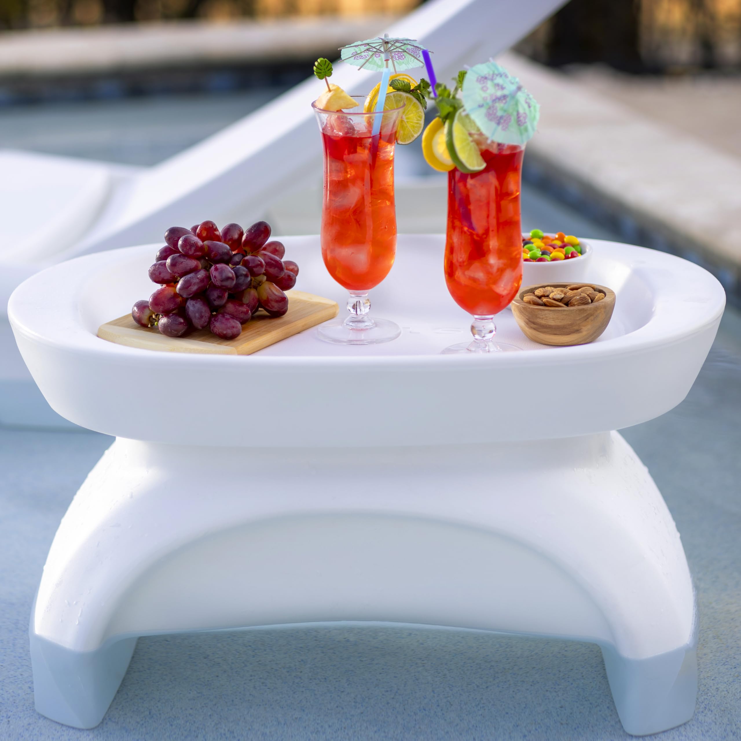 Step2 Vero Side Table with Waterproof Serving Tray, Outdoor/Indoor Patio Furniture, Use in Pools Up to 9" Water or Poolside Ledge, Made of Durable Plastic, Integrated Weight System, White