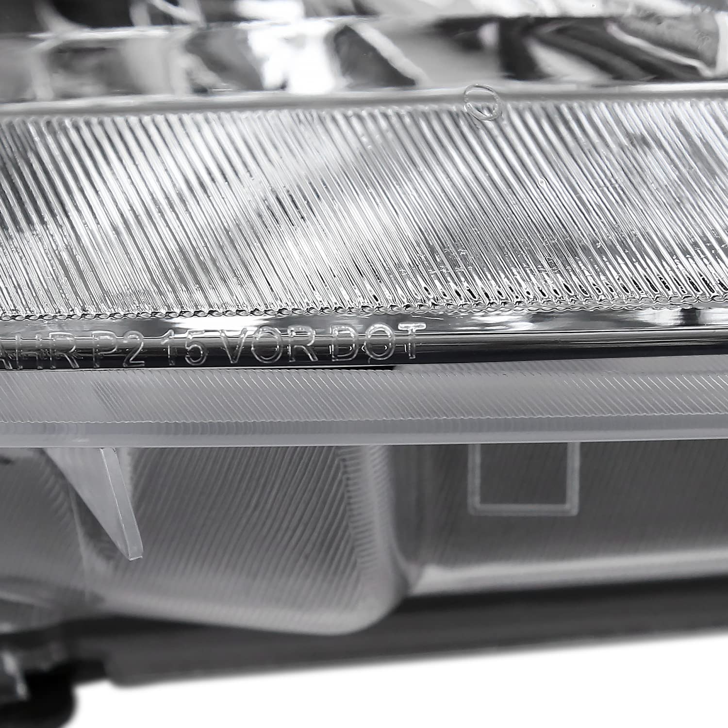 Right Passenger Side SPEC-D TUNING Chrome Projector Headlight Compatible with 2015-2017 Toyota Camry