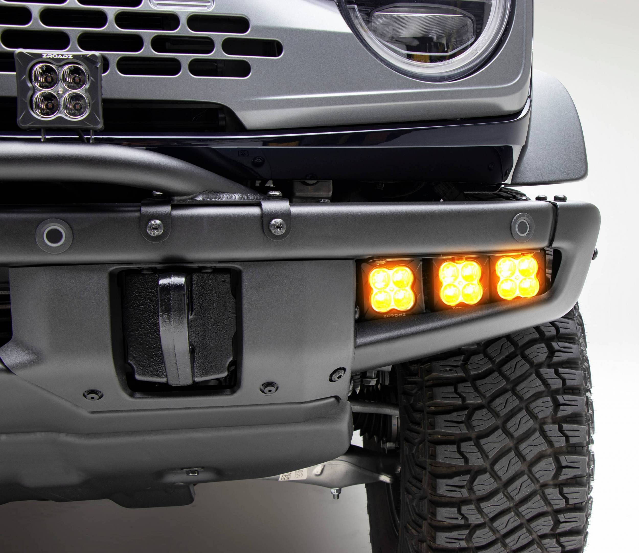 ZROADZ Fog Front Bumper LED KIT for a 2021-2022 Ford Bronco, Includes (6) 3 inch Amber LED Pod Lights - Part # Z325401-KITA