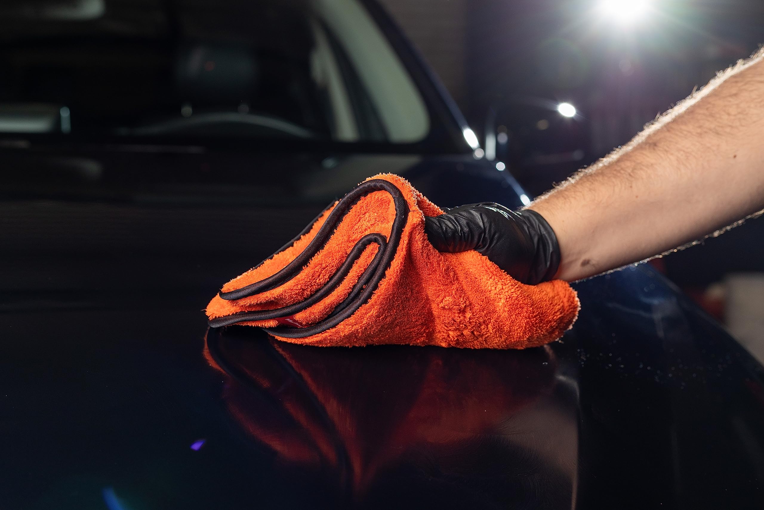 Ultimate Maxshine 16" x 16" Crazy Orange Microfiber Towel (1000GSM) – Ultra-Plush, High-Absorbency Drying Cloth – Scratch-Free for Car Detailing, Cleaning & Polishing