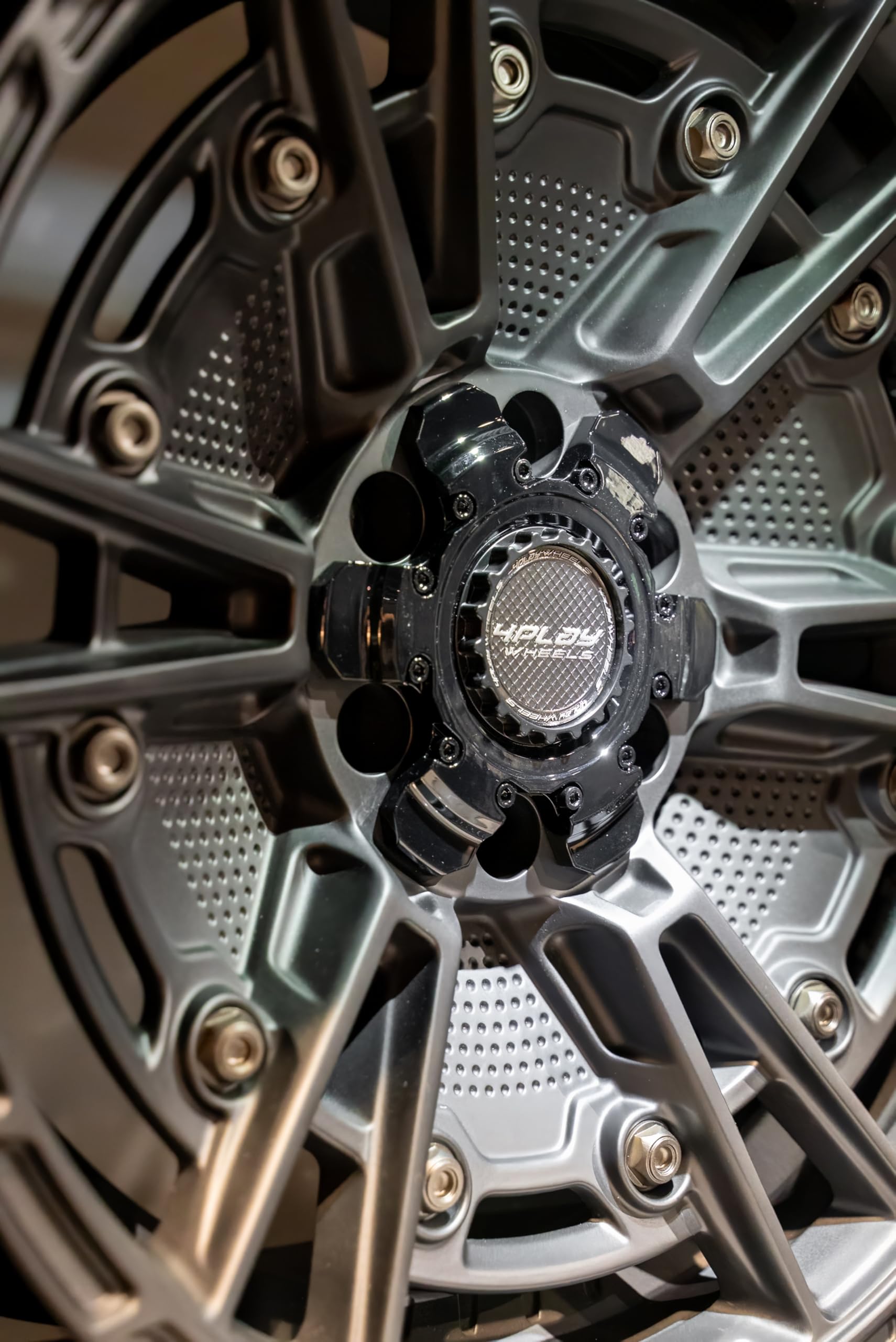 4PLAY 4PS01 Wheels 18 Inch Rim Fits 6x135 & 6x139.7 18x9 Satin Black (1)