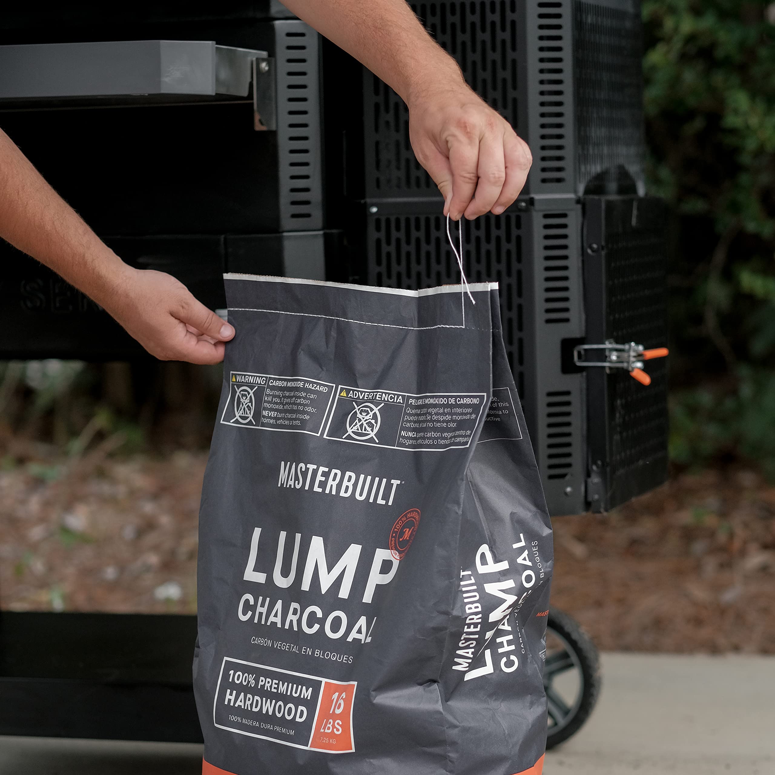 Masterbuilt® Hardwood Premium Lump Charcoal for Gravity Series Charcoal Grill and Smokers, Compatible with All Barrel, Kamado, and Kettle Grills, 1 Pack, 16LB