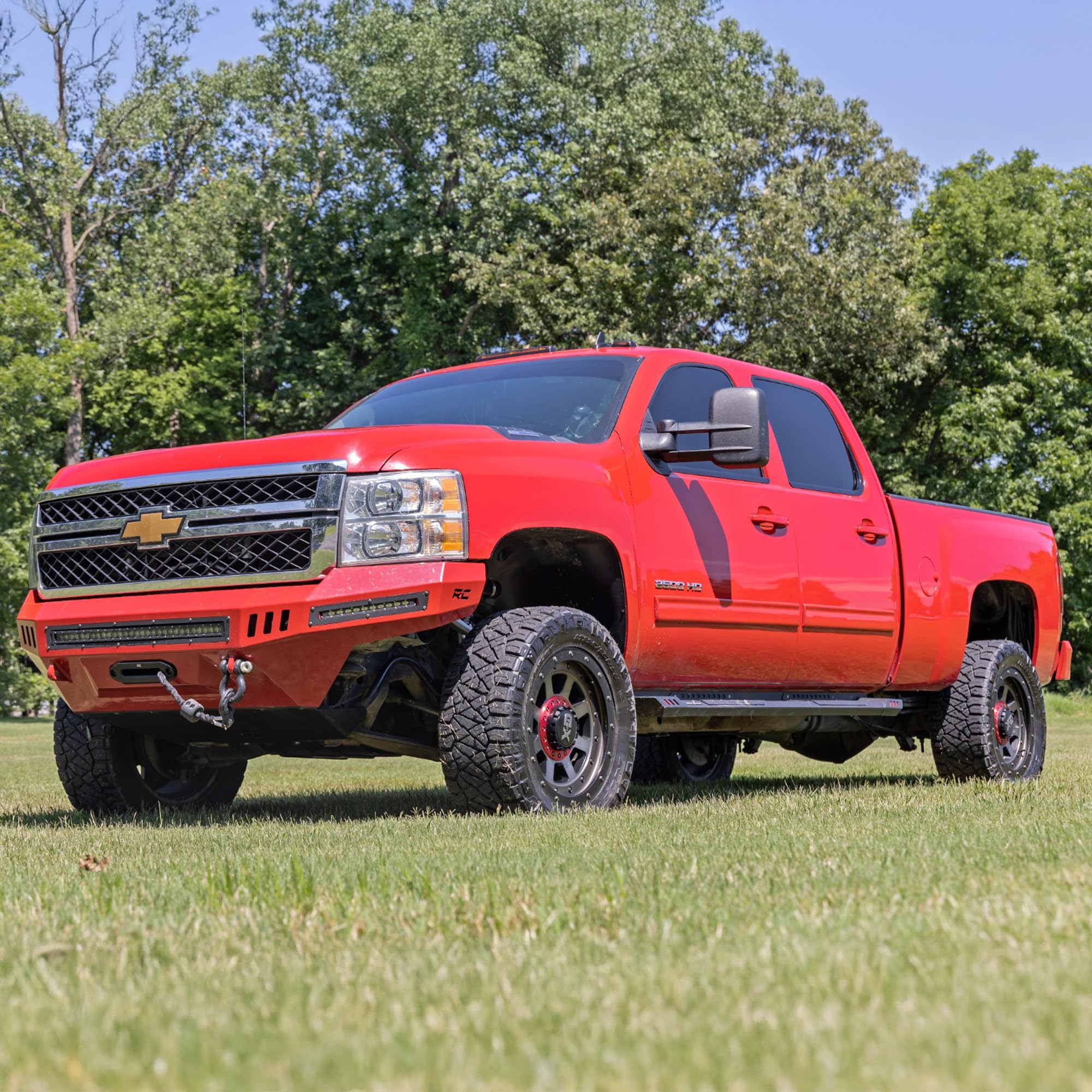 3.5" Lift Kit Rough Country w/M1 Shocks for Chevy Silverado & GMC Sierra 2500HD/3500HD (2011-2019 w/Factory Rear Overload Springs) - Red Control Arms