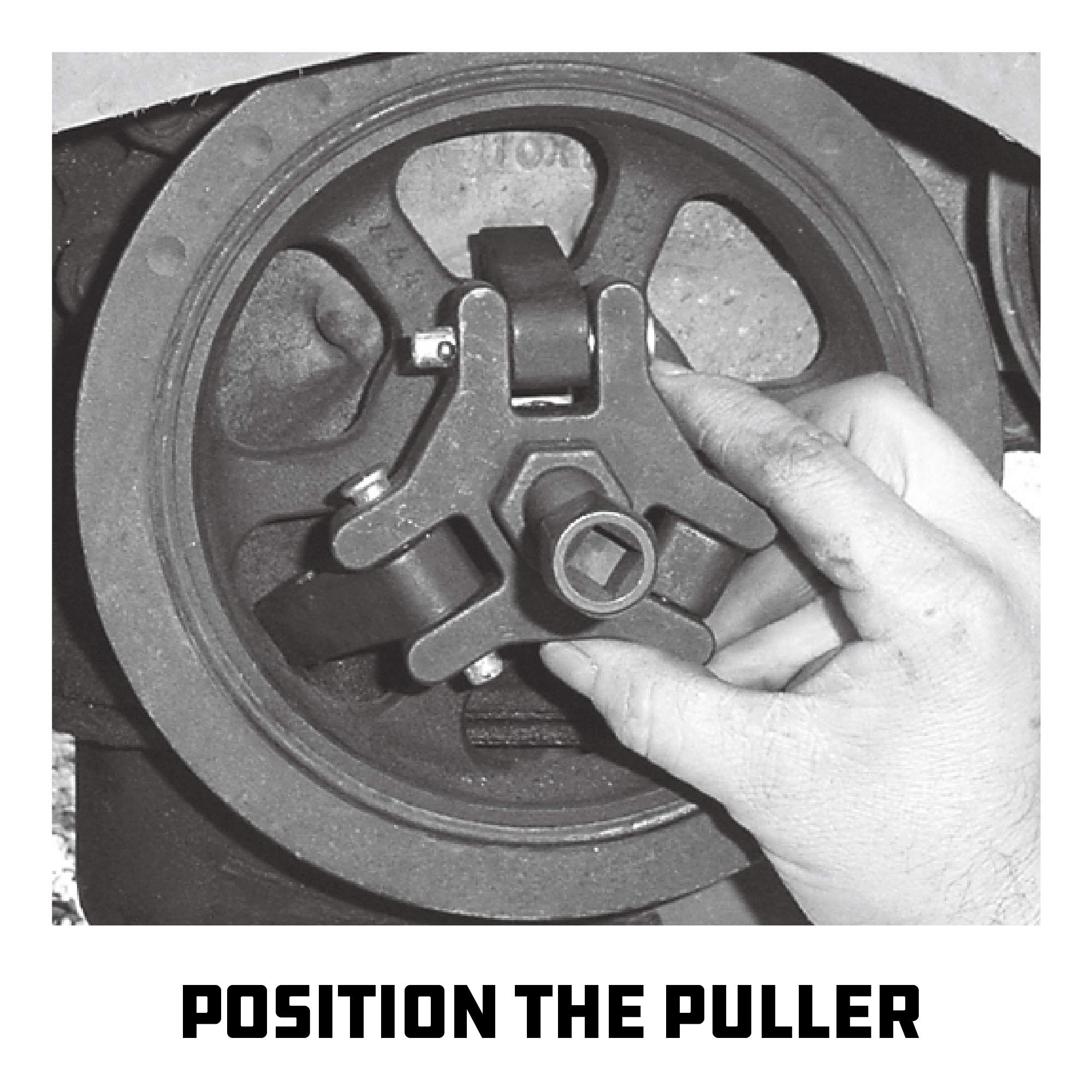 Powerbuilt 3 Jaw Harmonic Balancer Puller Set, Adjustable Crank Balancer Puller works with most late model cars and trucks in engine compartments without radiator removal - 647774