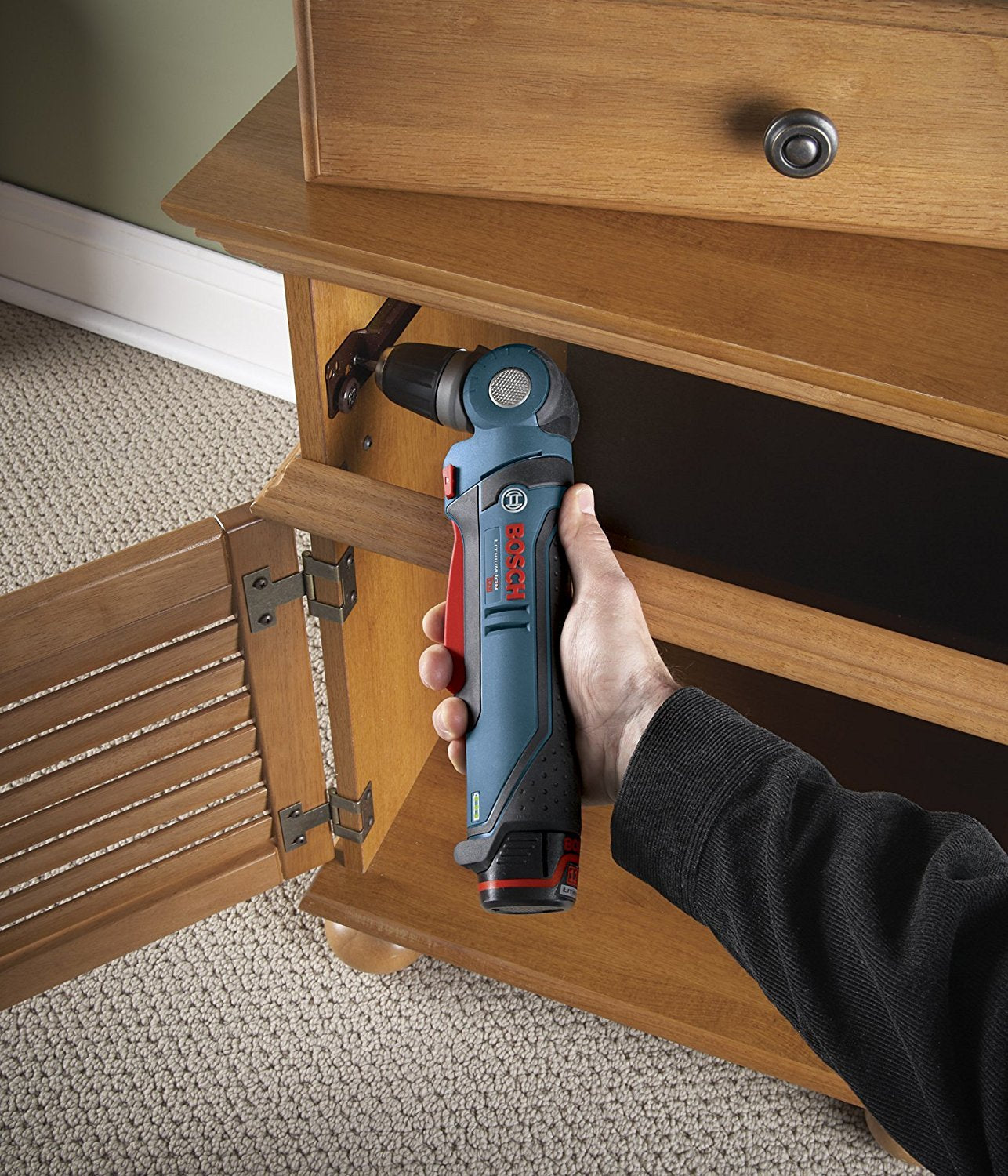 12V Max BOSCH PS11-102 3/8 In. Right Angle Drill/Driver Kit with 2.0Ah Lithium Ion Battery