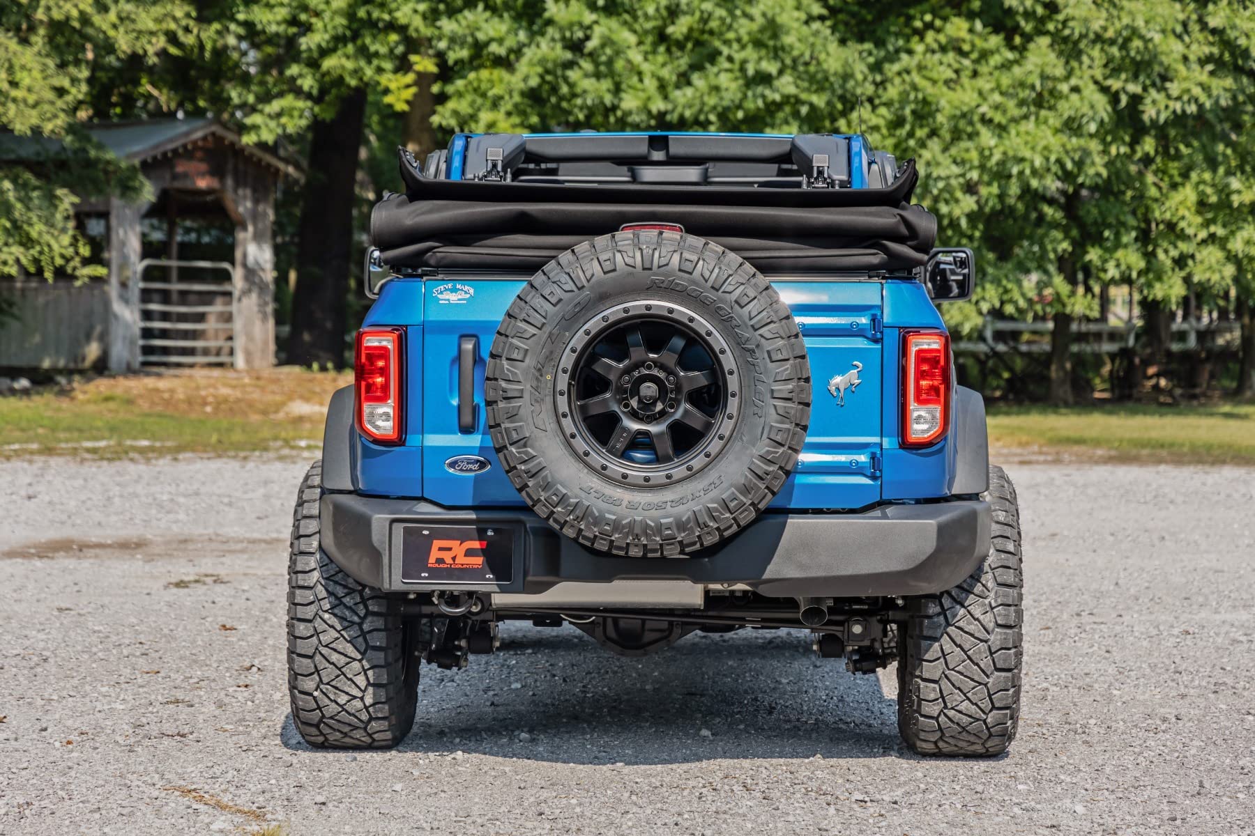 Rough Country N3 Loaded Rear Struts for Ford Bronco (2021-2025) 2" Lift - Pre-Loaded Coil Strut, Bolt-On Install, Set of 2
