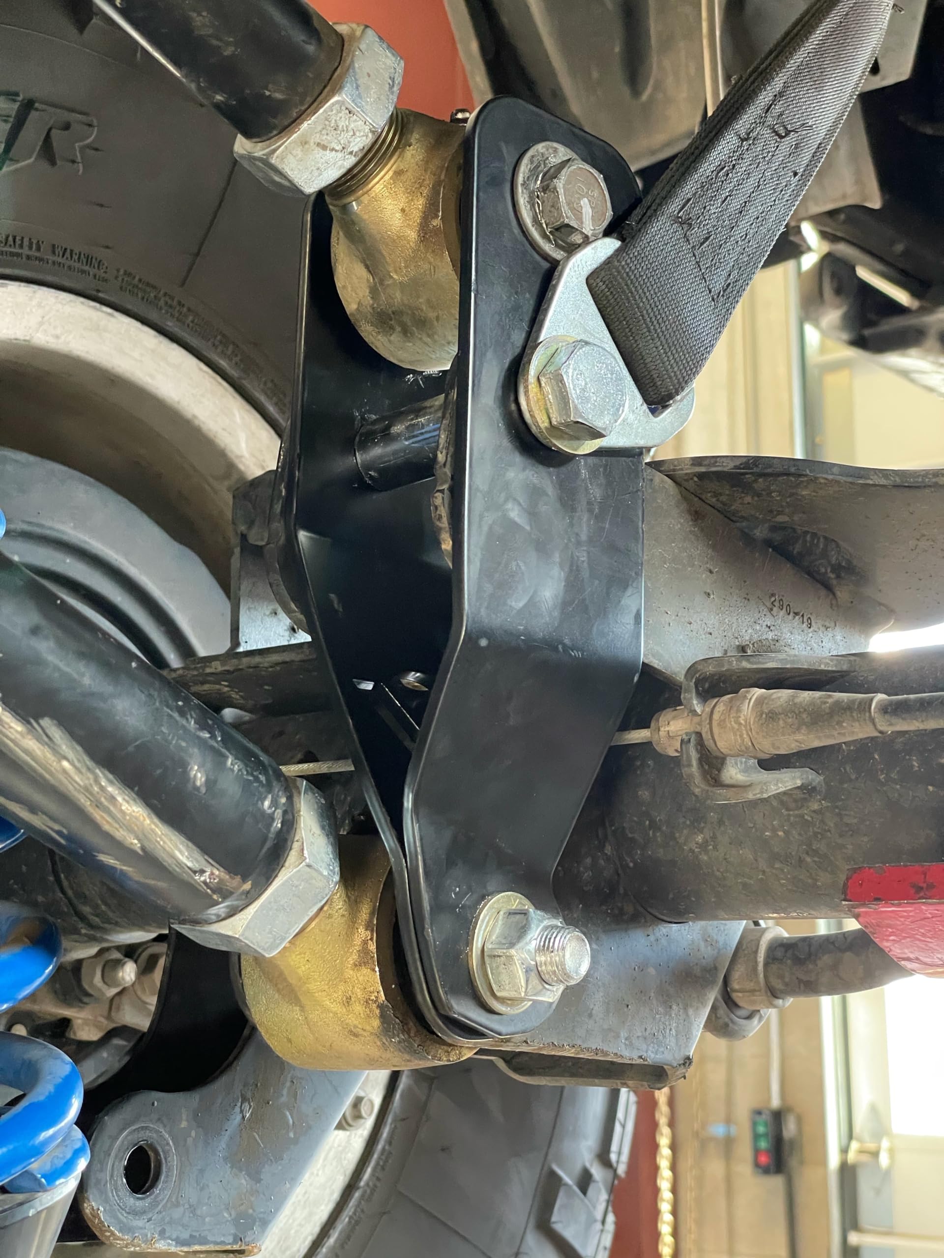 Correction Geometry Brackets