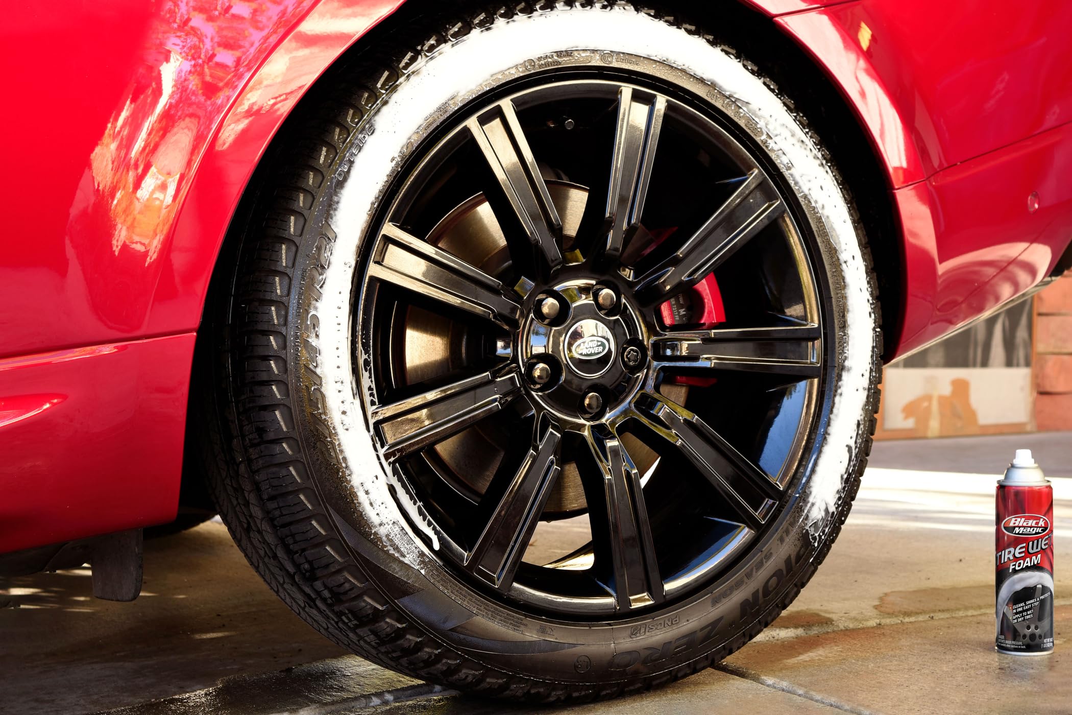 800002220 Black Magic Tire Wet Foam, 18 oz. - Specially Formulated Thick Tire Spray Foam Clings to Tires to Dissolve and Clean Dirt While Shining and Protecting All In One Step