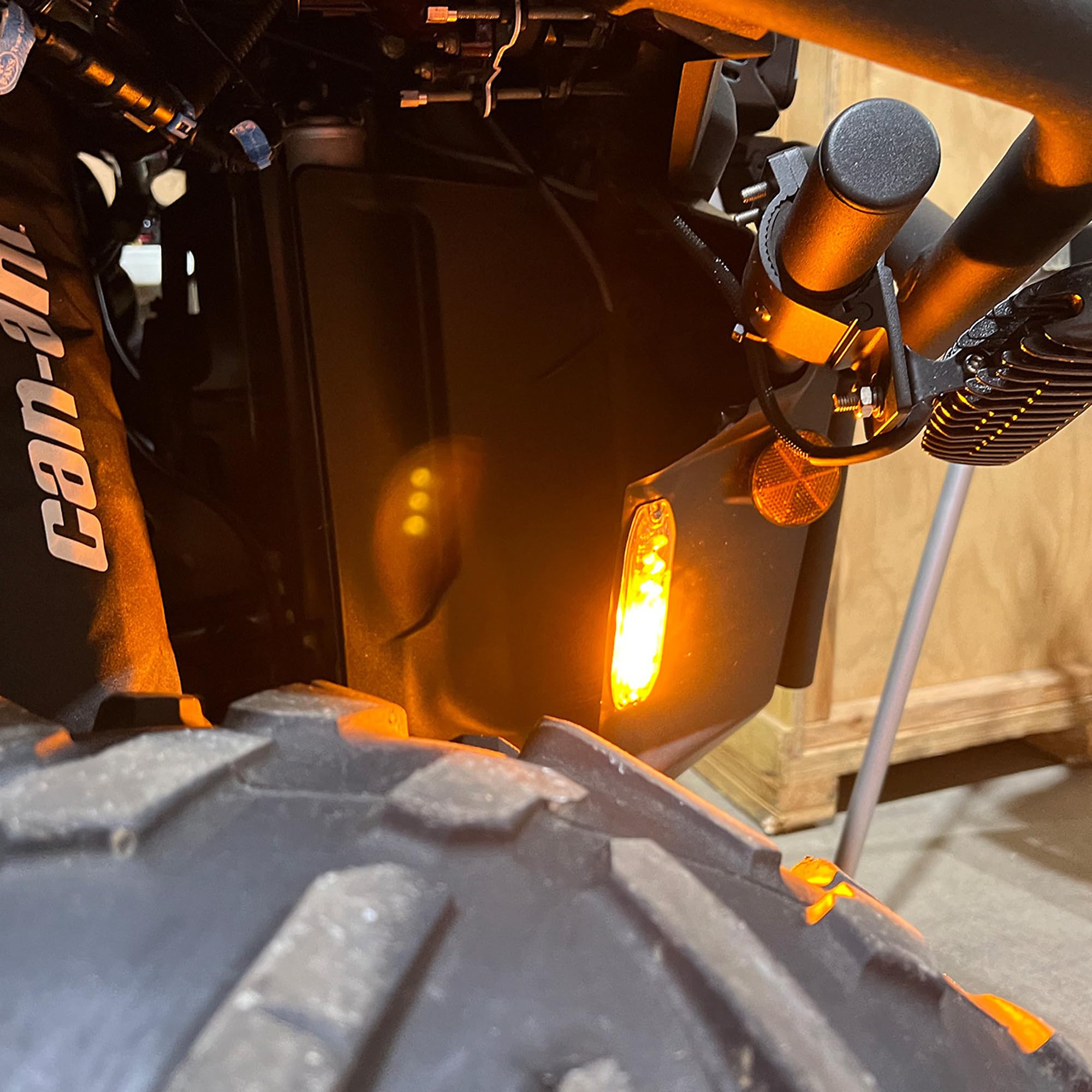 Race Sport Lighting Strobe RS3020CSP Pro Series WHITE-AMBER 6-LED Ultra thin style marker strobes with stylish clear lens face - Self Strobing pattern settings