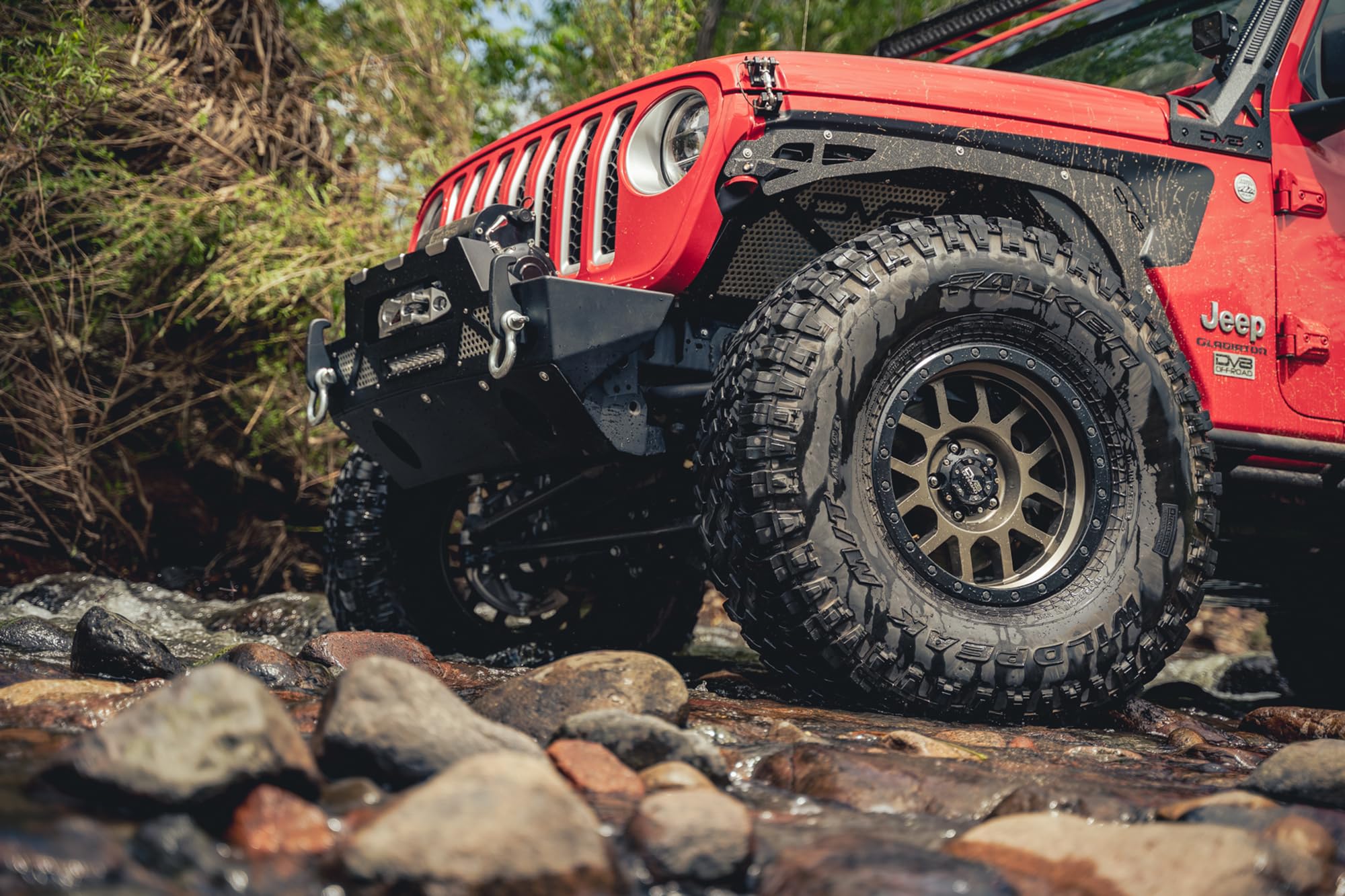 Inner Fender Liner Set DV8 Offroad fits 2018-2023 Jeep Wrangler JL & 2020-2023 Gladiator JT | Front Wheel Wells | Vented for Airflow | Aluminum Construction | Black Finish