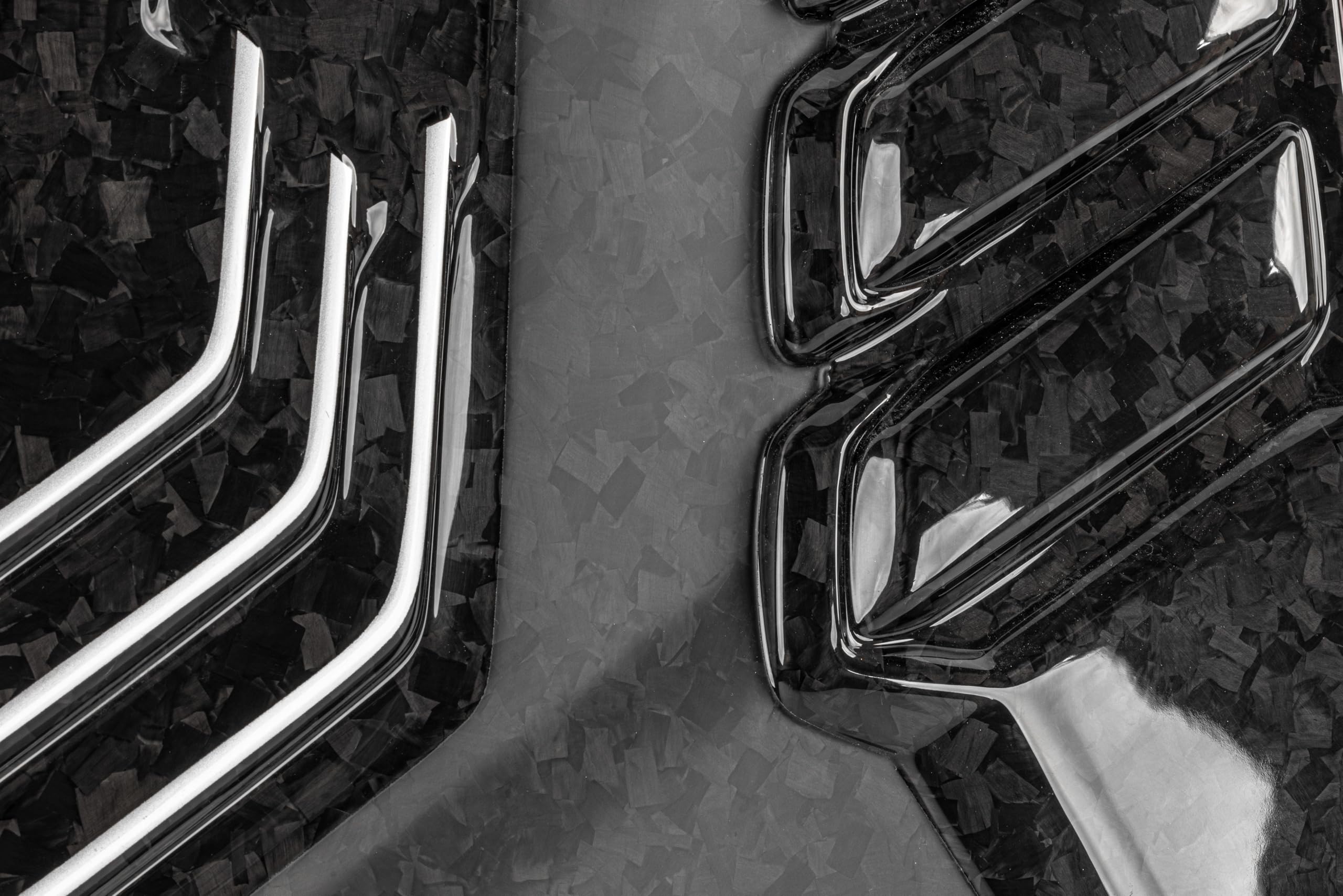 Forged Carbon Fiber Engine Cover APR 2.9T/3.0T/4.0T (4M) SUV