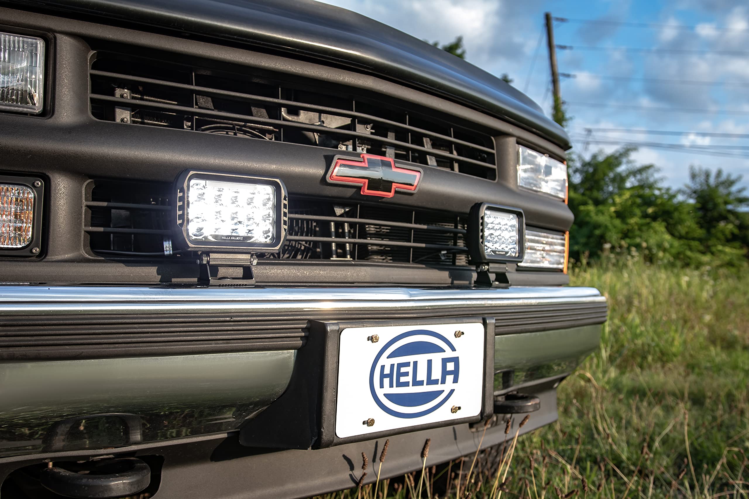 450 LED Hella ValueFit Series - LED Driving Lamp – Universal Off-Road Light for Pickup Trucks, ATV, SUV, 4x4, Jeep, Tractors / 358154041