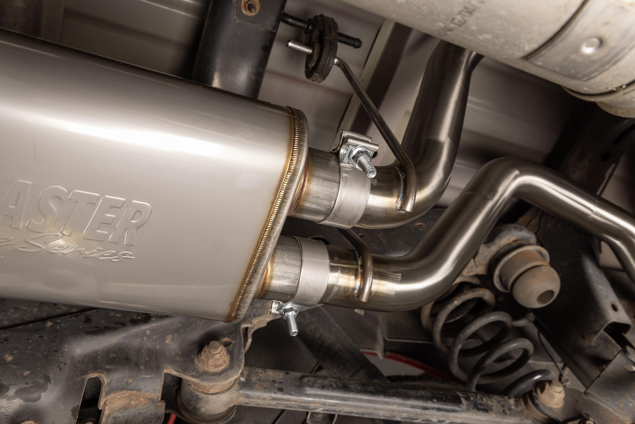 Signature Series Flowmaster Exhaust System 737860